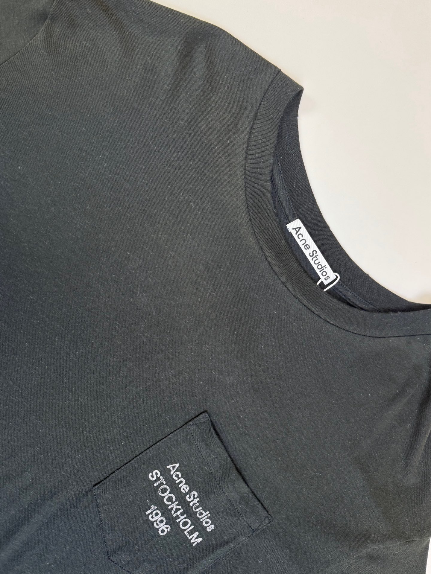 Acne Studios Acne Studios 口袋字母徽标短袖T恤