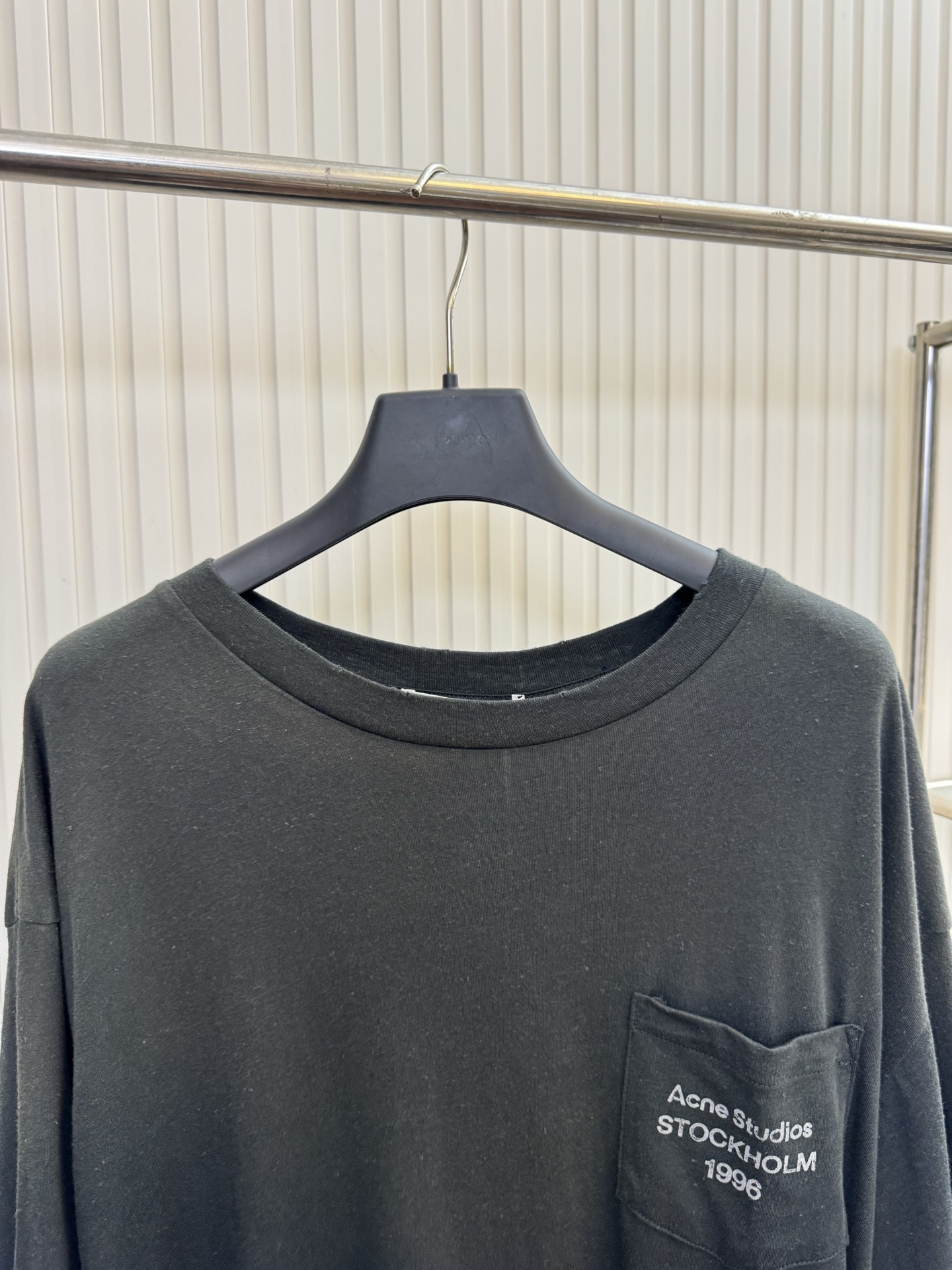 Acne Studios Acne Studios 口袋字母徽标短袖T恤