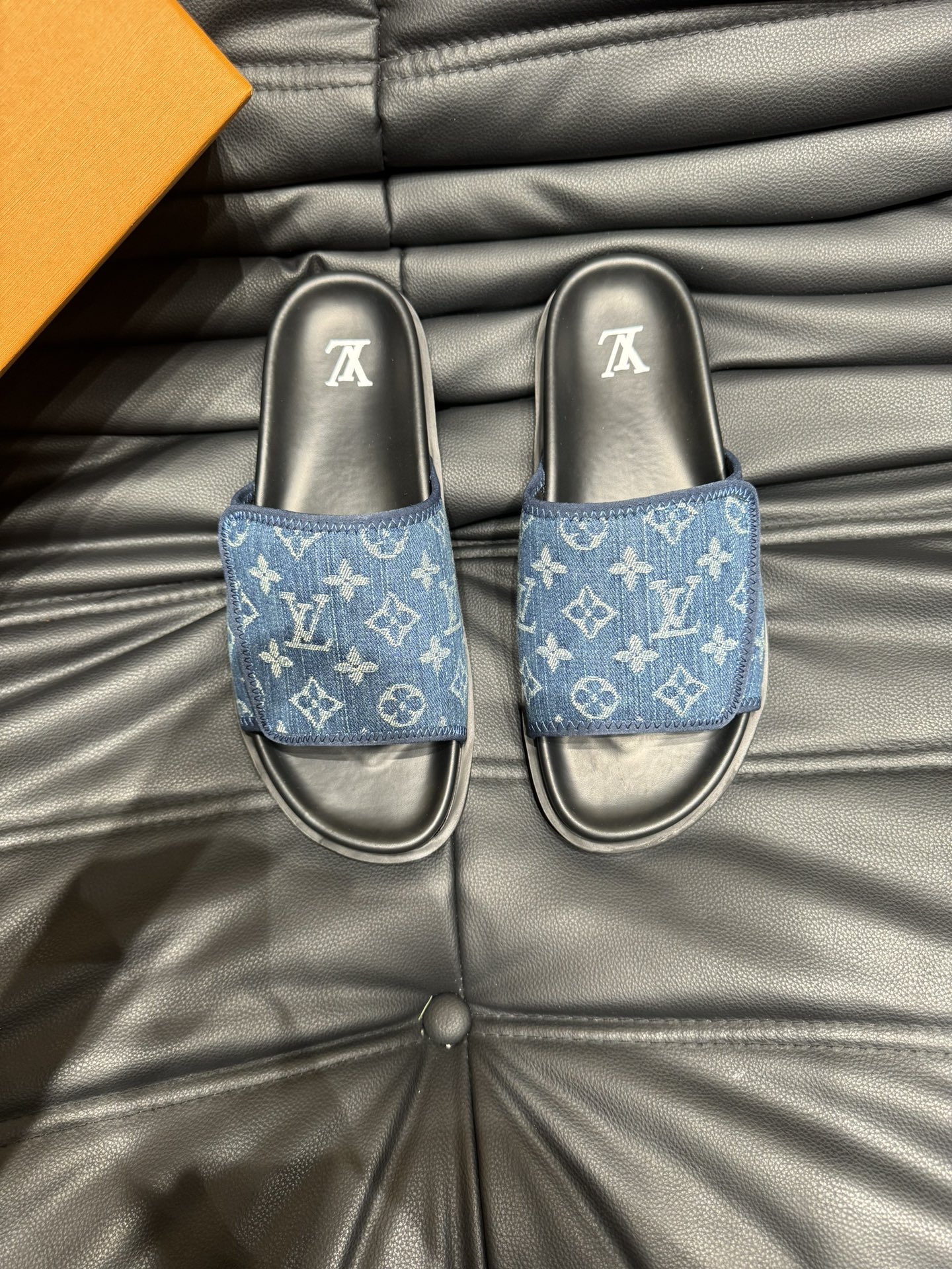 Louis Vuitton Schoenen Pantoffels Top perfect nep
 Zomercollectie Casual