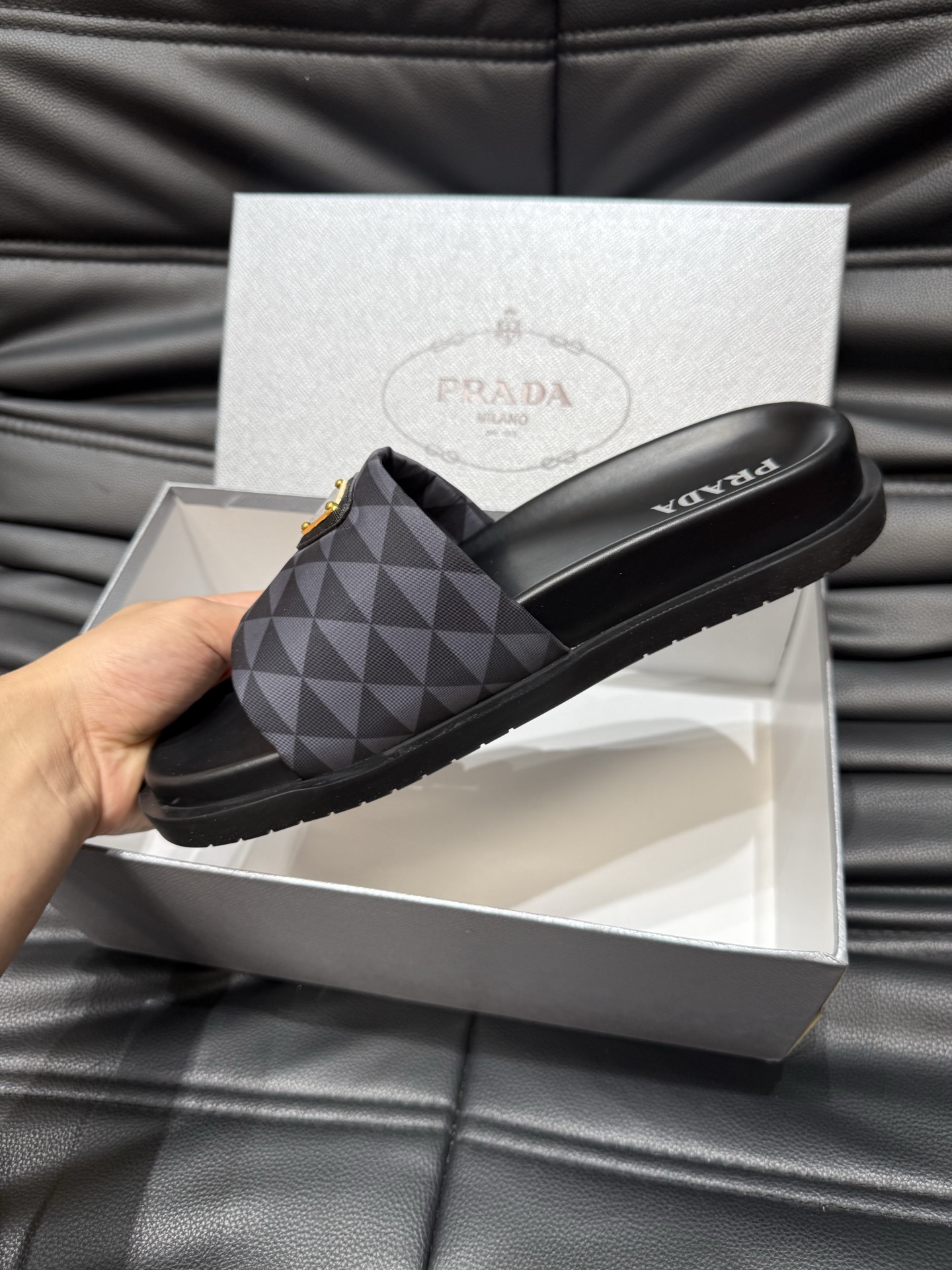 Prada Men's Slides Sandals - Luxury Comfort & Style, Sizes 38-44 Available 9 i1742017147482 2387 0 7