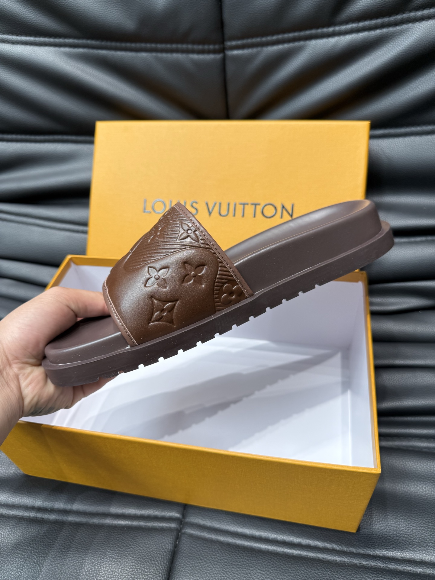 Louis Vuitton Brown Leather Summer Beach Slides Sandals Size 38-44 9 i1744005153057 3318 0 7
