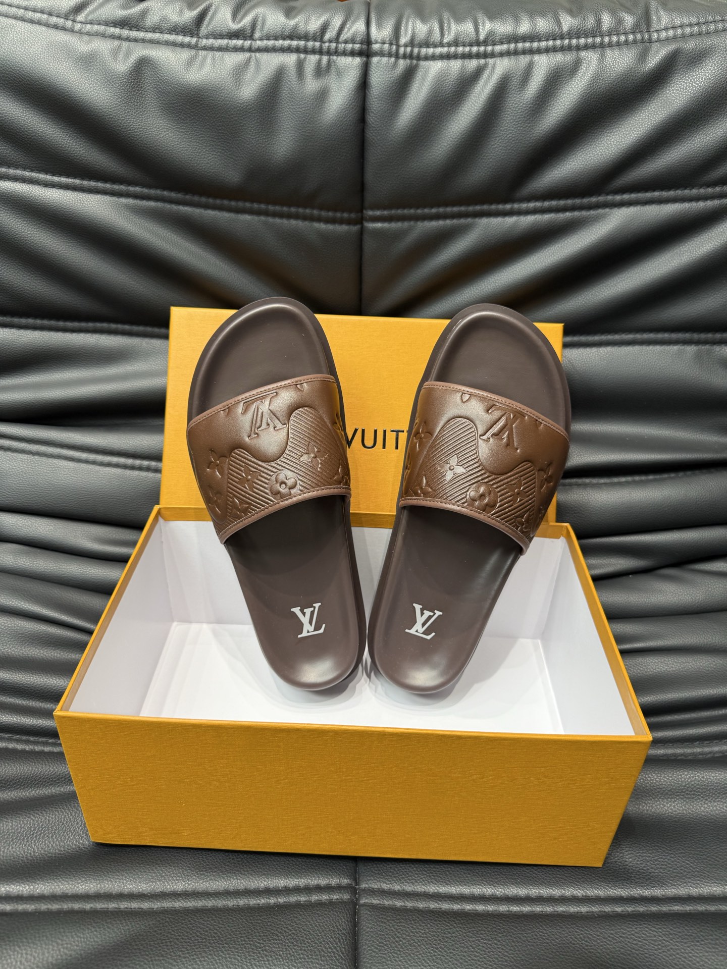 Louis Vuitton Brown Leather Summer Beach Slides Sandals Size 38-44 5 i1744005157754 4223 0 3