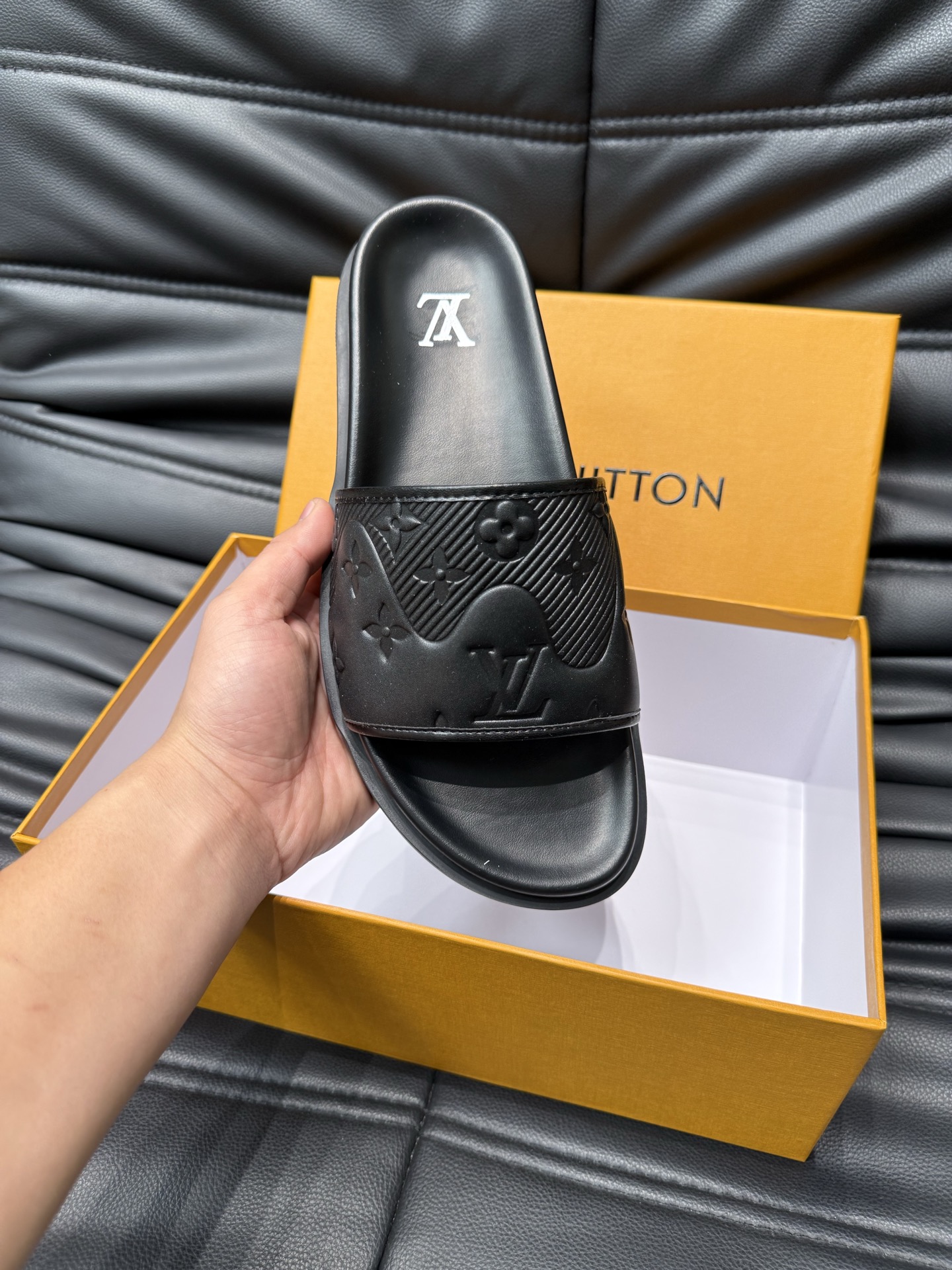 Louis Vuitton Men's Black Embossed Monogram Logo Pool Slides Sandals 8 i1744005316005 8072 0 6