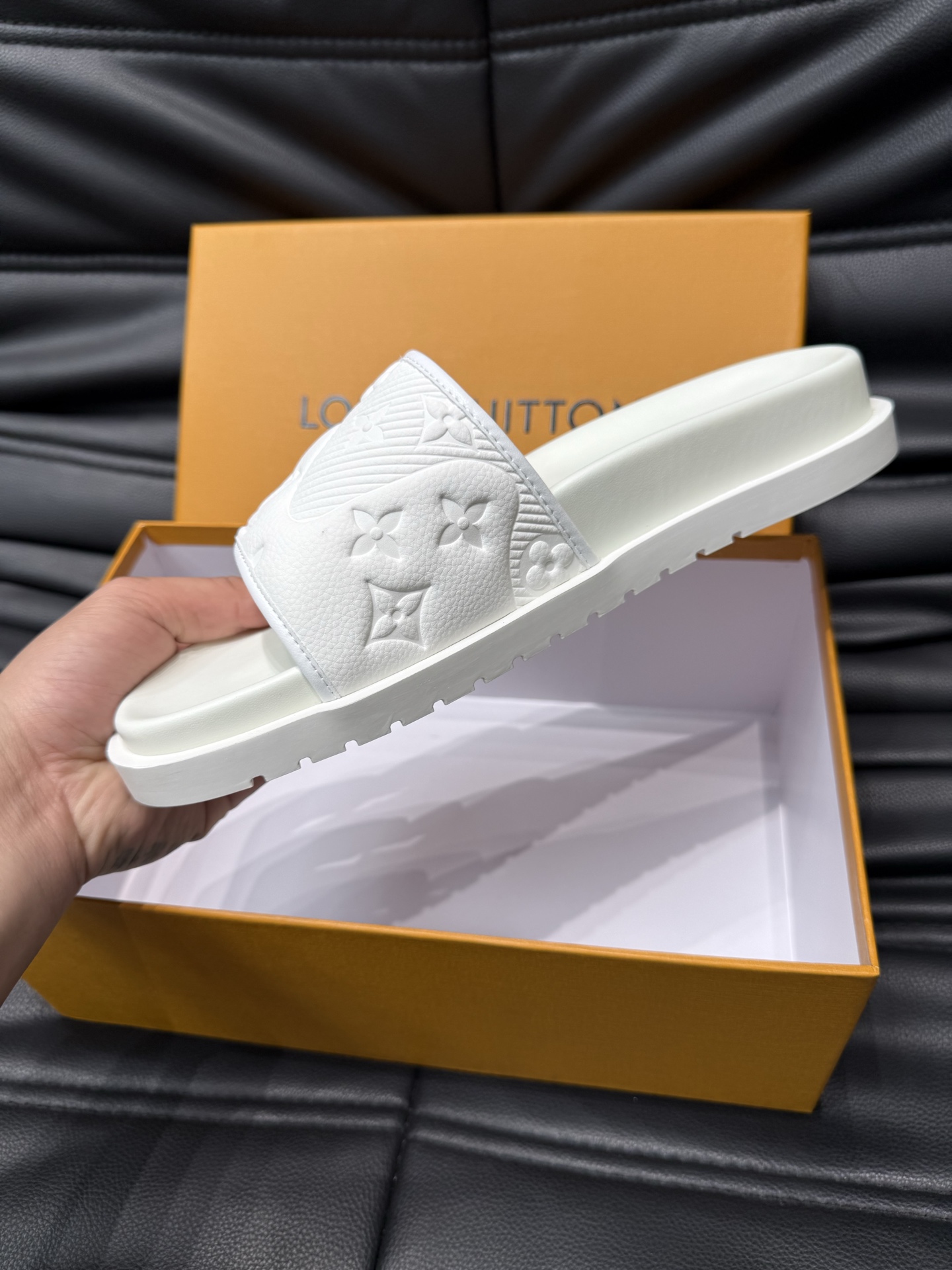 Louis Vuitton White Embossed Rubber Lock It Flat Mules Slides Sandals 9 i1744005785011 1735 0 7