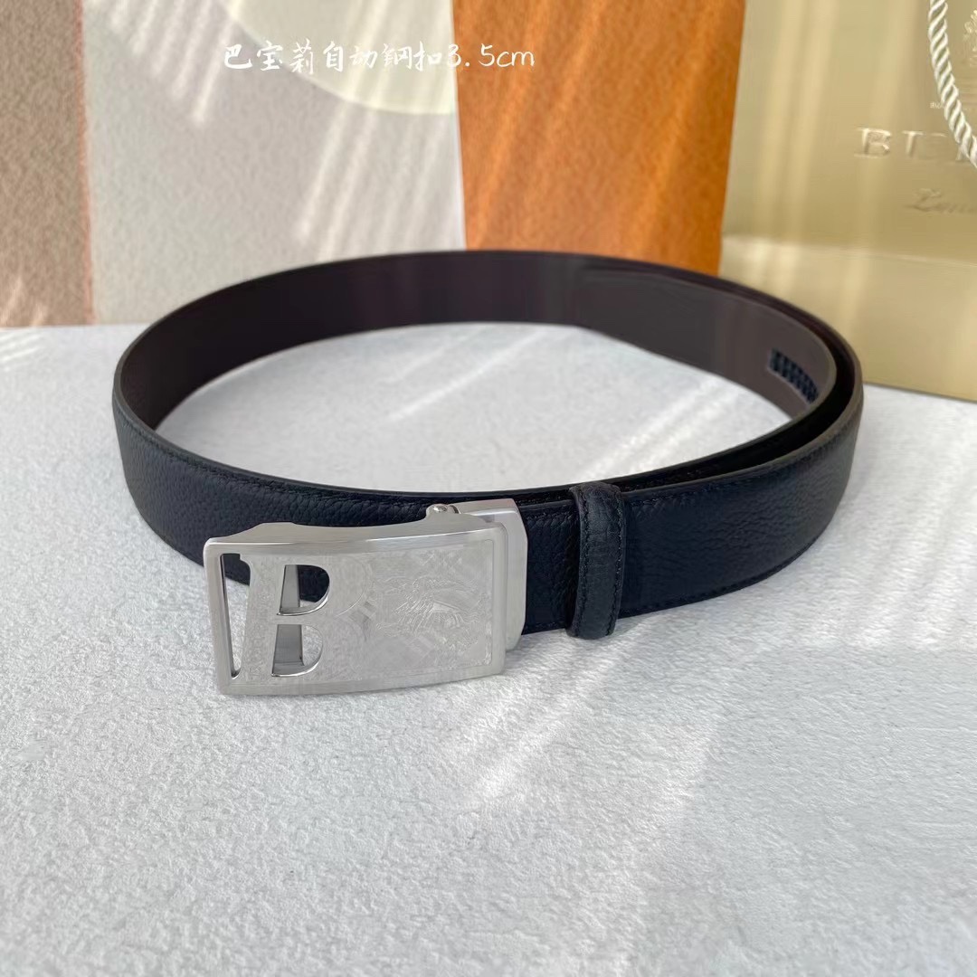 品牌:博柏利价格:尺寸:带宽34mm正品尺寸五金材质:专柜精品扣真空电镀工艺精细带身材质:天然头层牛皮质