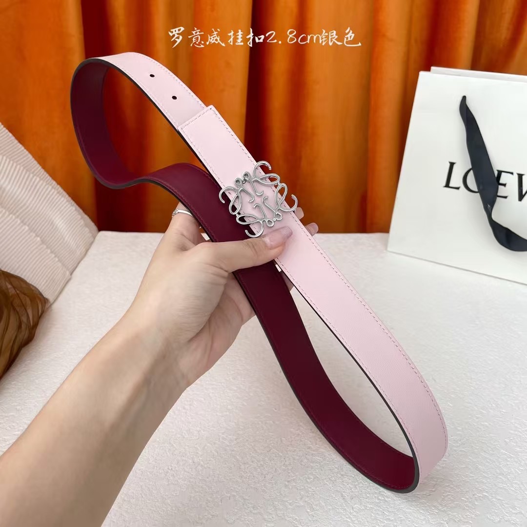 “Gold Belt with 28mm Bandwidth: Fashionable, High-Quality, Classic Design for Ms. Rothwell” - 图片 6