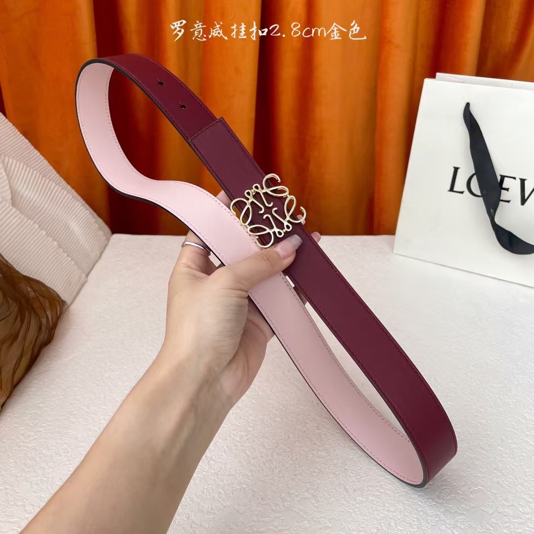 “Gold Belt by Ms. Rothwell: Stylish, High-Quality, 28mm Bandwidth, Unique Craftsmanship” - 图片 6
