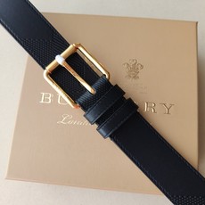 品牌:博柏利 价格: 尺寸:带宽35mm 正品尺寸 五金材质:专柜精品扣,真空电镀,工艺精细 带身材质:天然头层牛 品牌:博柏利 价格: 尺寸:带宽35mm 正品尺寸 五金材质:专柜精品扣,真空电镀,工艺精细 带身材质:天然头层牛