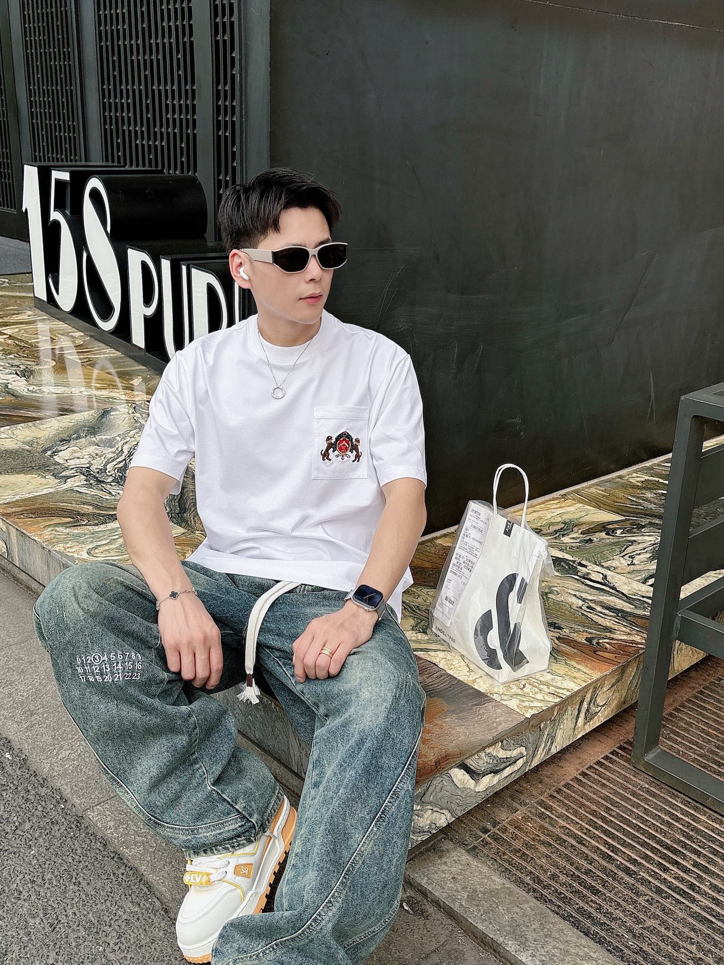 LV🌾、🆕2026春夏新品发售新品短袖T恤，面料采用新疆长绒棉，温儒柔软 细腻柔软 上身自然是舒适 凉爽