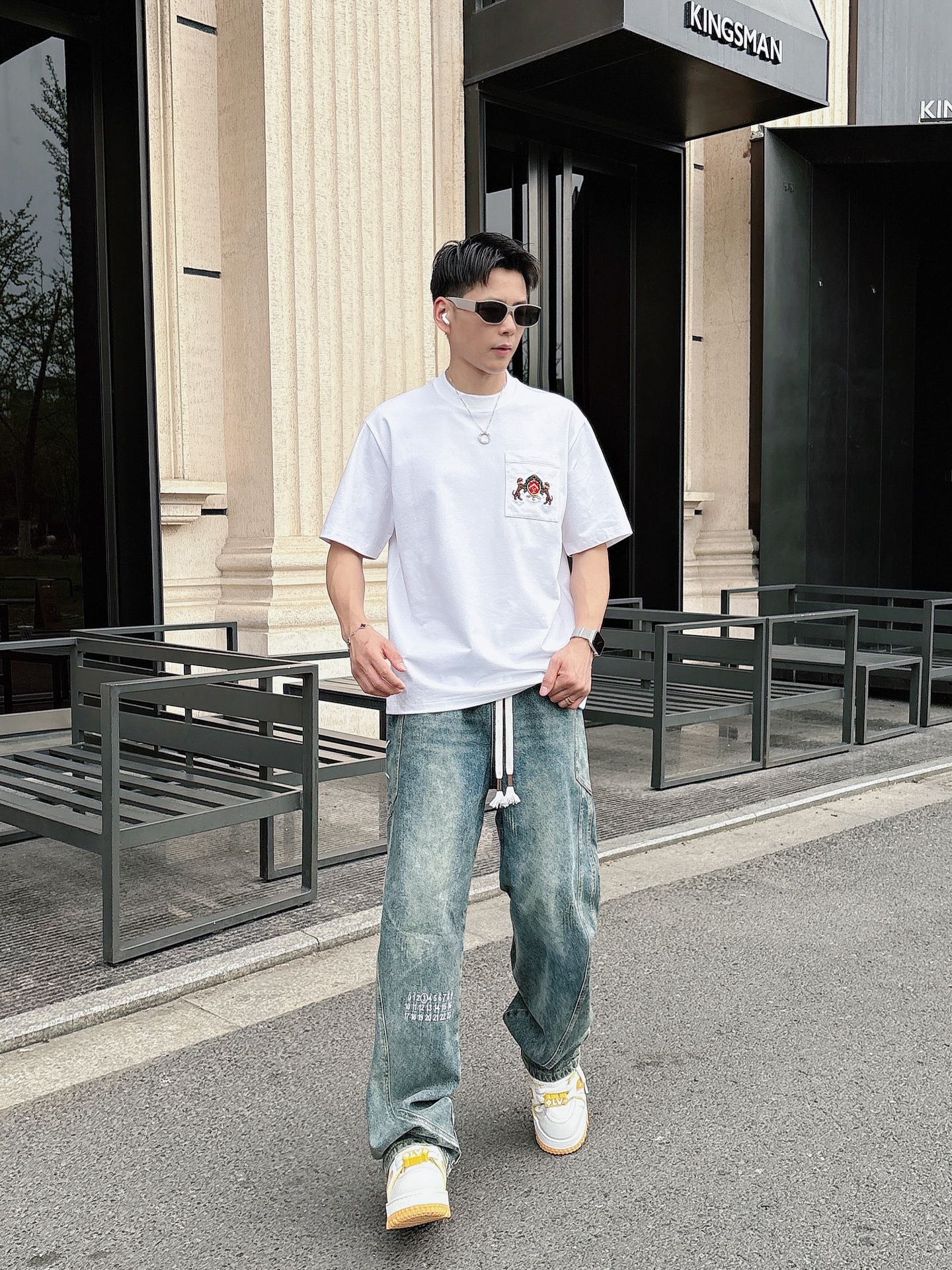 LV🌾、🆕2026春夏新品发售新品短袖T恤，面料采用新疆长绒棉，温儒柔软 细腻柔软 上身自然是舒适 凉爽