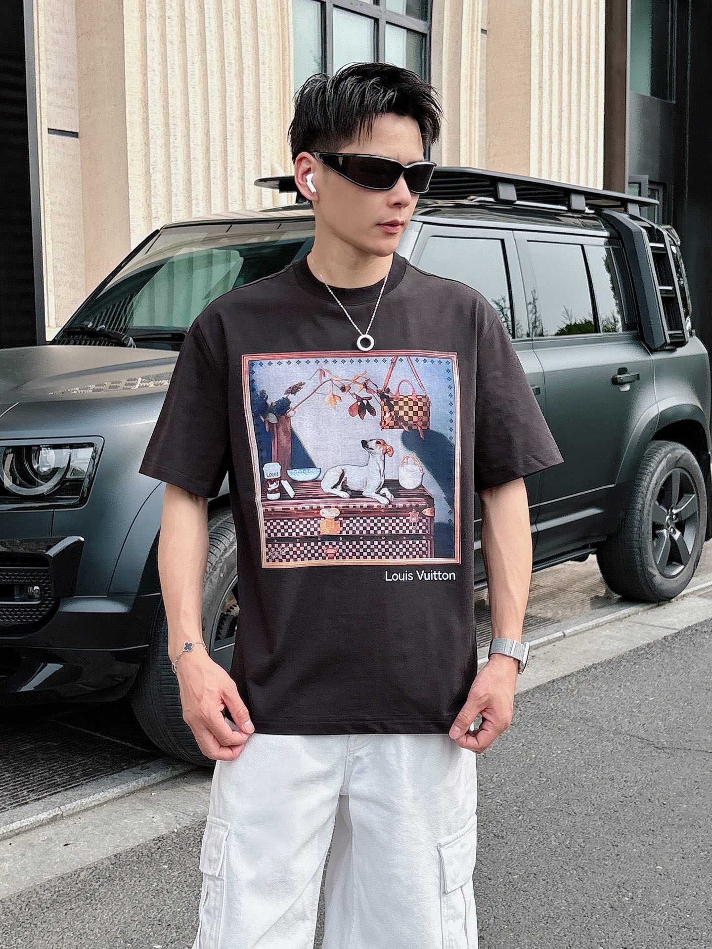 LV🌾、🆕2026春夏新品发售新品短袖T恤，面料采用新疆长绒棉，温儒柔软 细腻柔软 上身自然是舒适 凉爽