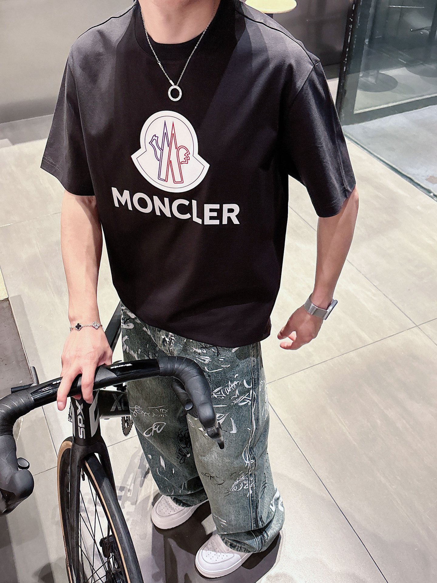 蒙口🌾、🆕2026春夏新品发售新品短袖T恤，面料采用新疆长绒棉，温儒柔软 细腻柔软 上身自然是舒适 凉爽