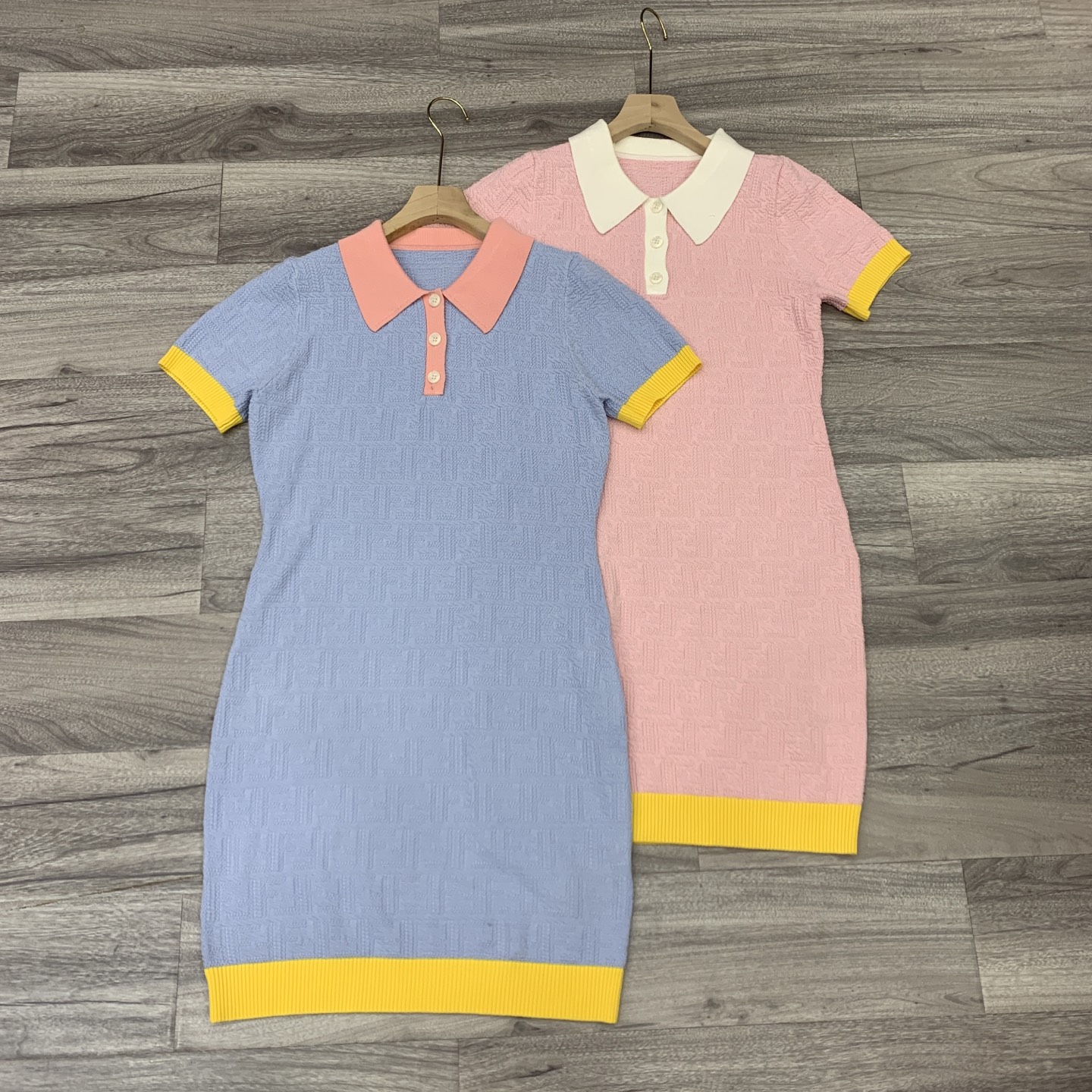 NO:737662,Fend*26ss early spring new series new Polo short-sleeved skirt, two colors and three sizes, fendi, skirts, T-shirt,19860909Fend*26ss早春系列新款上新Polo短袖裙 两色三码,,fendi,skirts,T-shirt,,Women's clothing