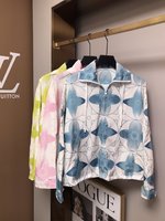 Louis Vuitton Sun Protection Clothing Practical And Versatile Replica Designer
 Printing Spring/Summer Collection