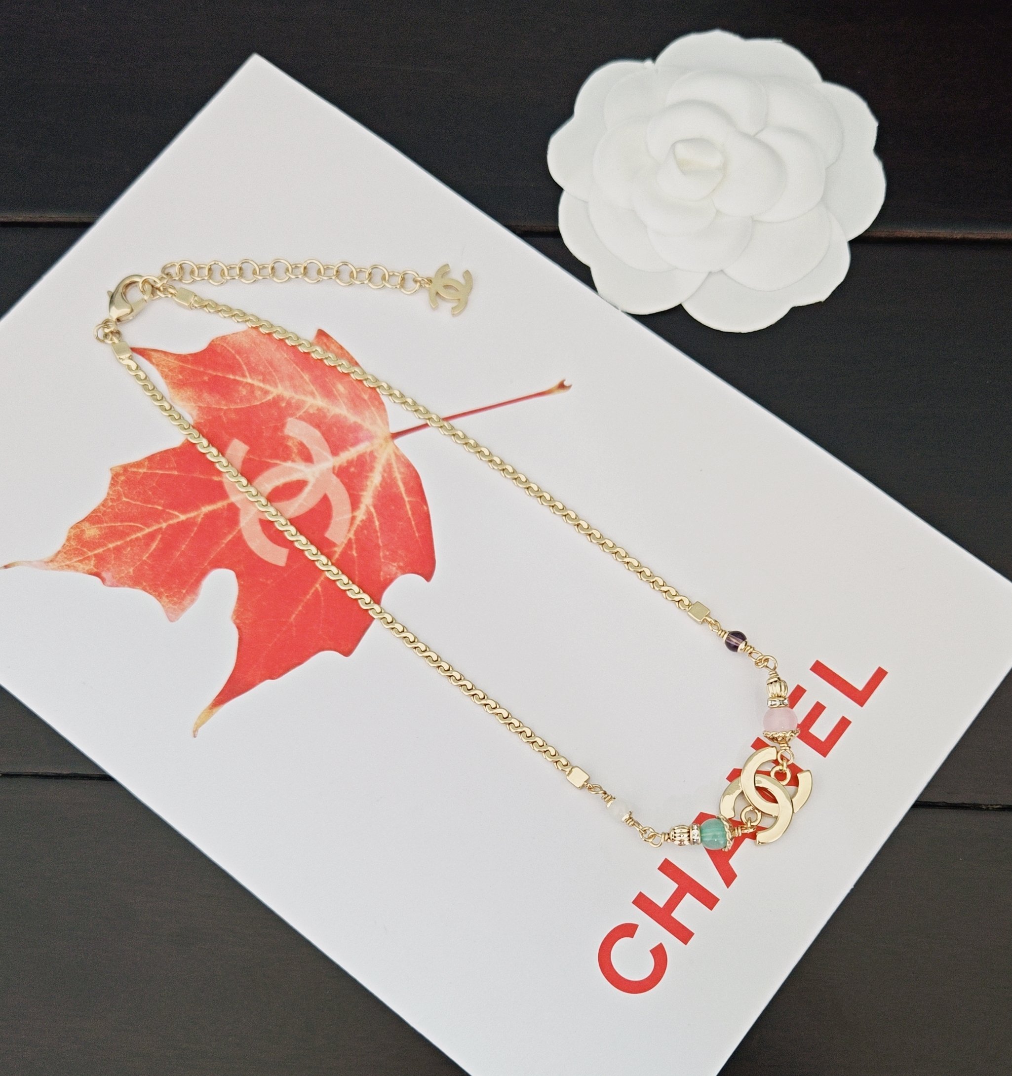  ch*nel  最新款🆕🆕绿粉珠cc项链】一致专柜🆕黄铜材质