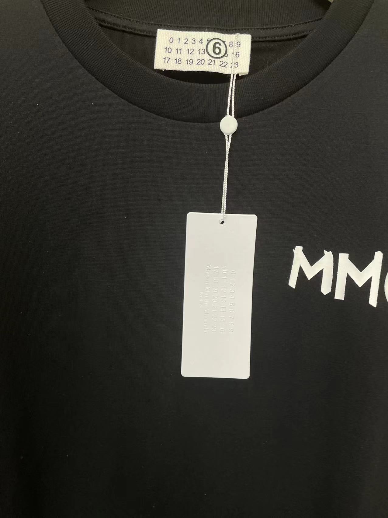 马吉拉MM6印花背心经典配色简单穿搭即可出门炸街黑白双色男女同款码数S-XL