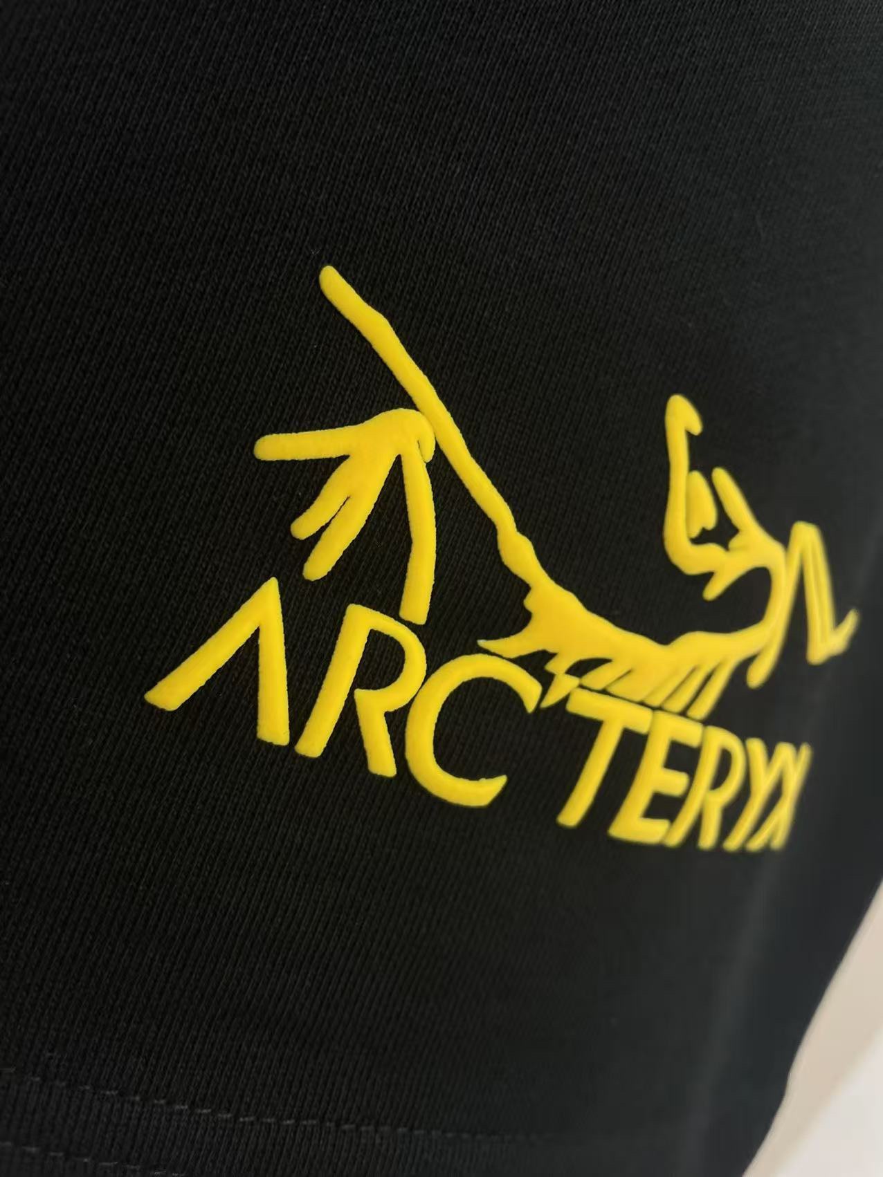 Arc'teryx Casual Cotton Shorts - Stylish Color Block Design & Comfortable Fit 6 i1747969964 7850 4