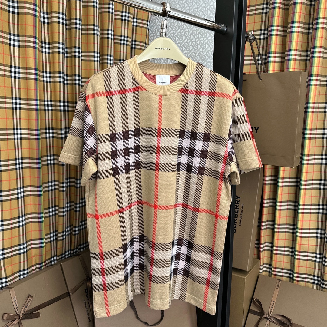 Burberry Clothing Shirts & Blouses T-Shirt Cotton Spring Collection Vintage Casual