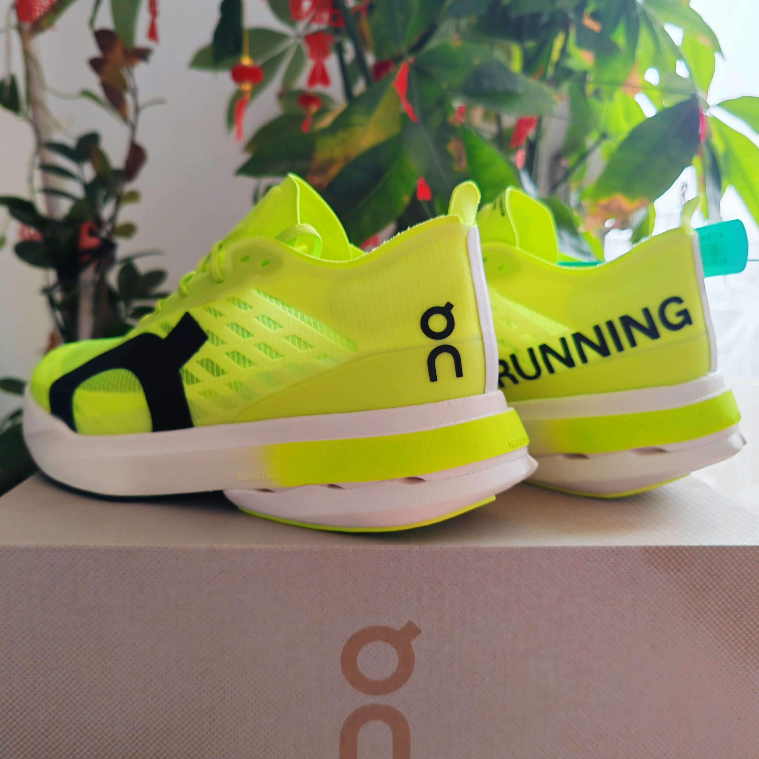 ON 신발 102736 이미지 6