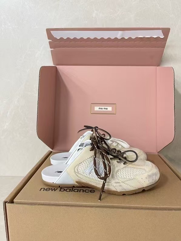 NO:904697,:Apricot half-flops, casual shoes/sports shoes, sneakers19860909:杏色半拖,休闲鞋/运动鞋,sneakers,Women's Shoes