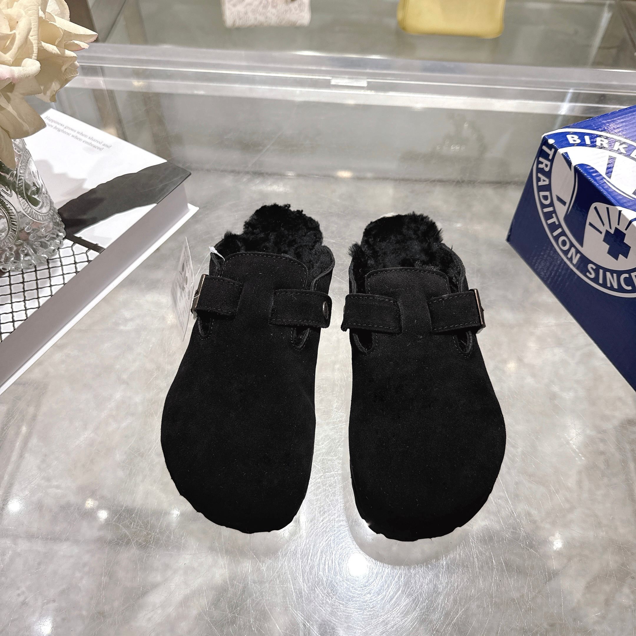 _dwH9swRbRrlSTLVf3t_MPYidYFyxvUq9OYxJQ0g