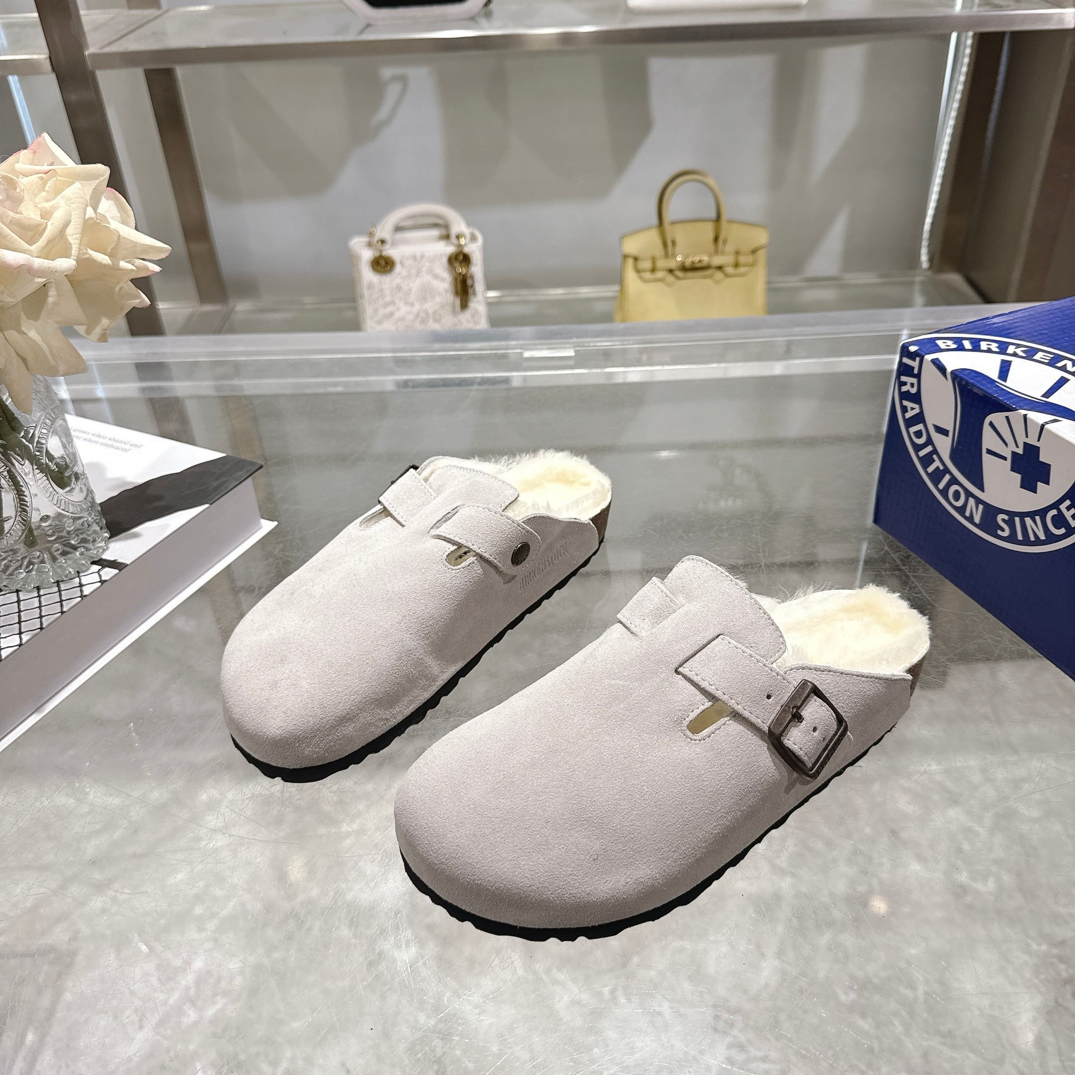 _da99s9ZPRF2qDW-RE1AUjJTIMlWMM43ganMytmg