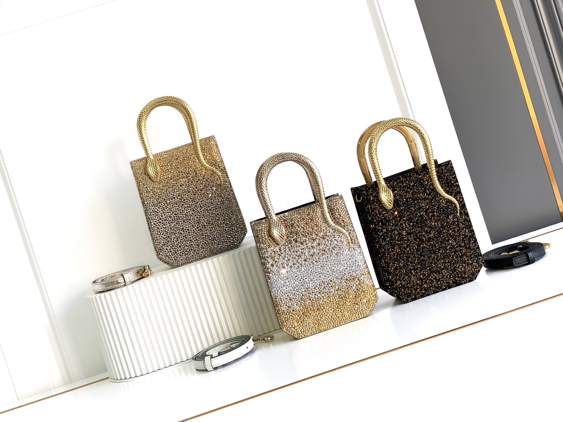 Bulgari Product _d9GqfIux-JjYdQk1k6MVDDXJ8YngJhk04tJbEQw