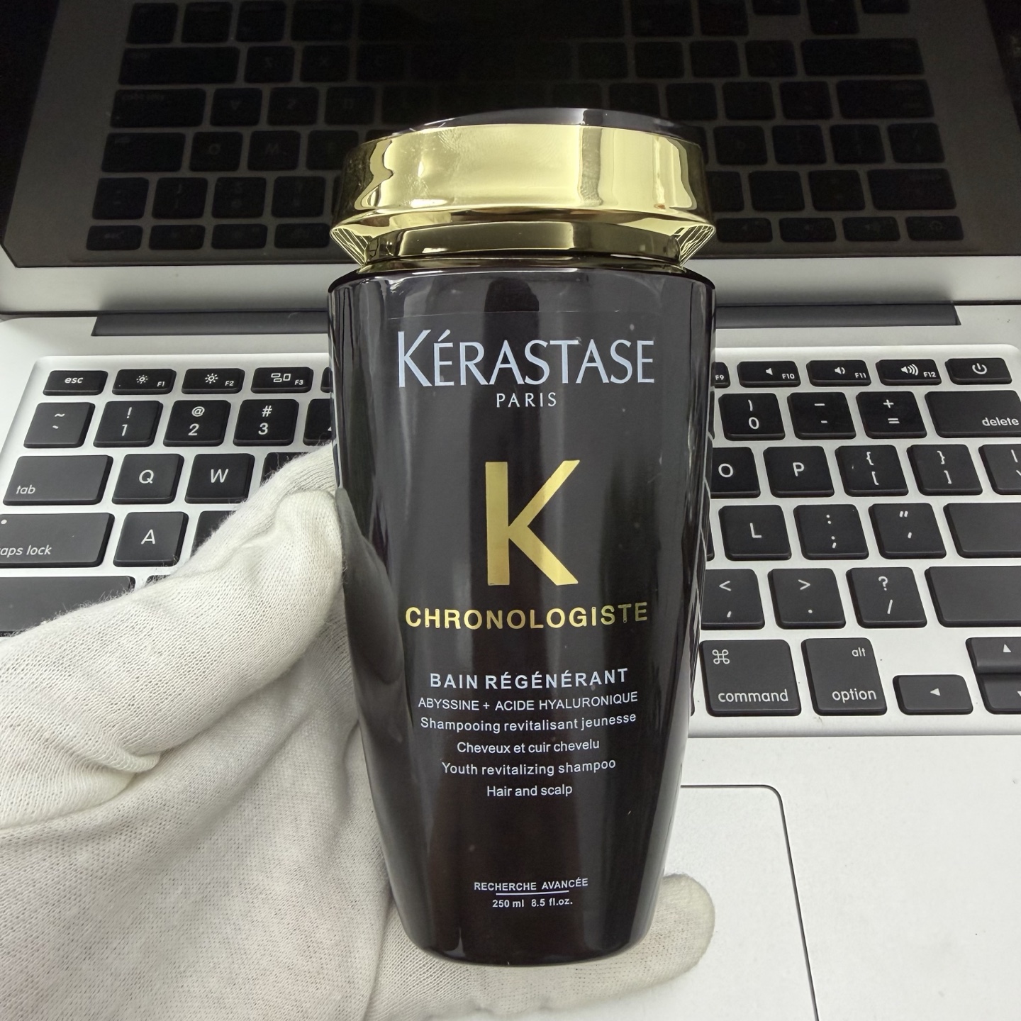 32! (Nota de pedido: Champú Kérastase 250ml + color) Champú Kérastase versión Mingtong 250ml 4 colores: Champú Kérastas…