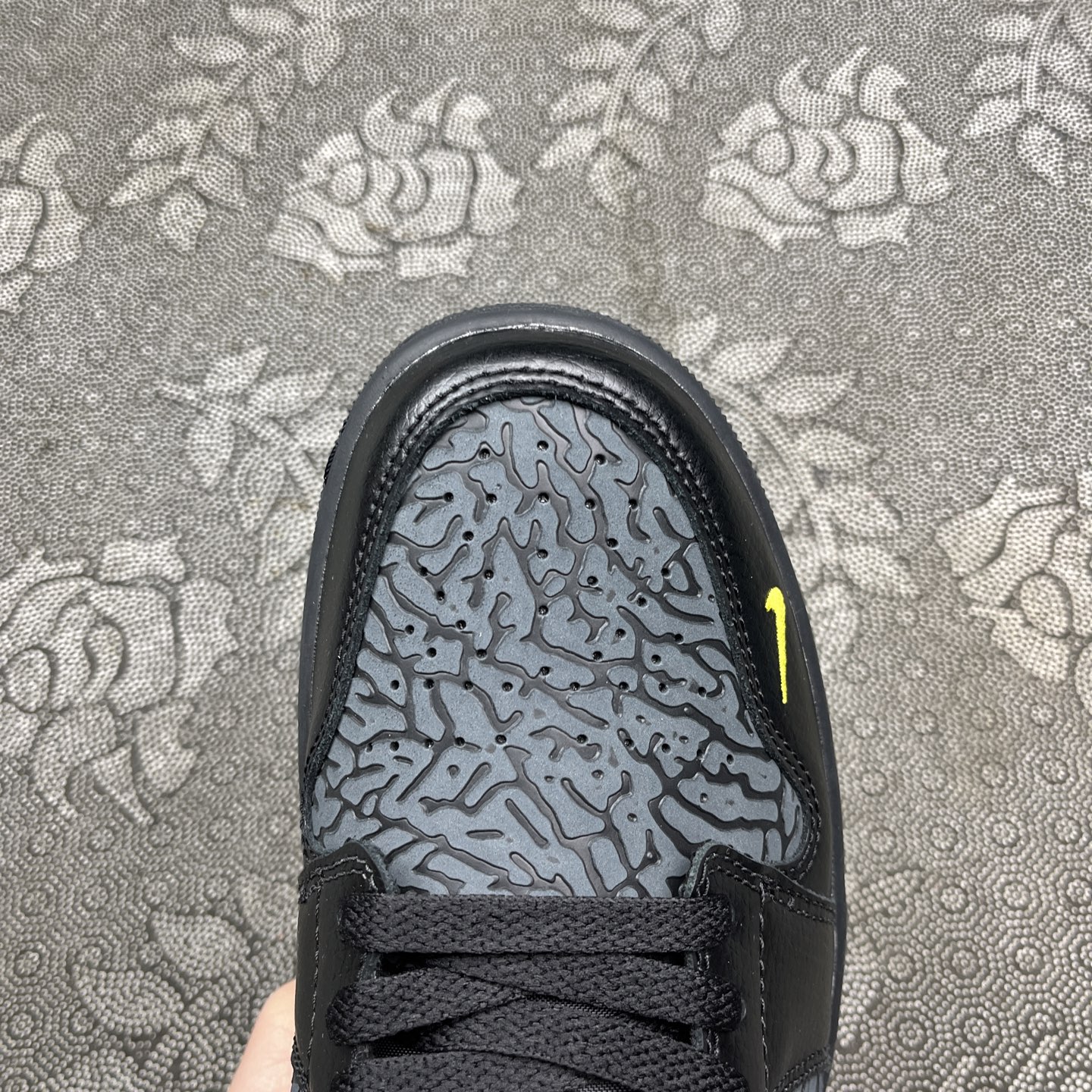 Air Jordan Low AJ1 乔1黑黄爆裂纹 低帮文化休闲运动板鞋 IM6568-010市面中低