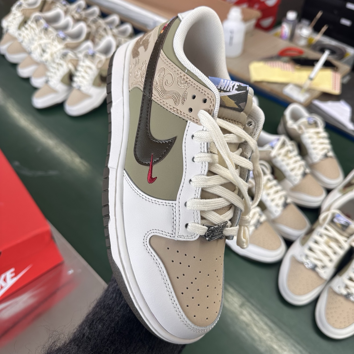 开学季马年限定Dunk特价 CS Nike Dunk Pegasus Pack 马年限定CNY新年款脱缰系列 米褐色 N 开学季马年限定Dunk特价 CS Nike Dunk Pegasus Pack 马年限定CNY新年款脱缰系列 米褐色 N