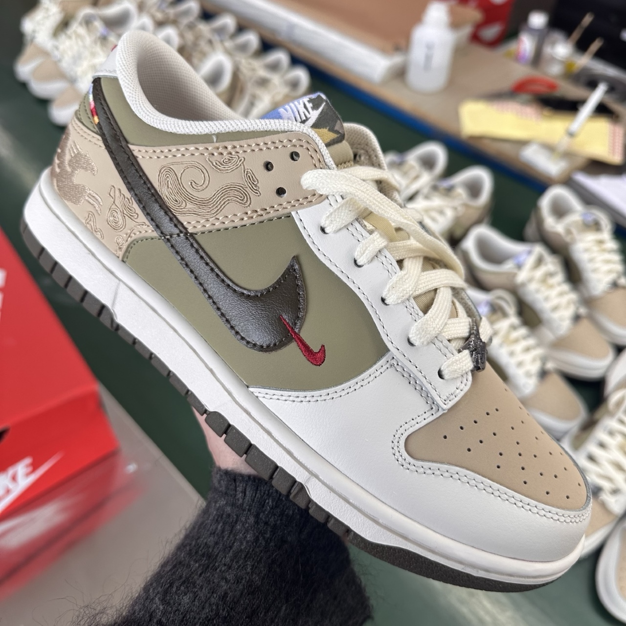 开学季马年限定Dunk特价 CS Nike Dunk Pegasus Pack 马年限定CNY新年款脱缰系列 米褐色 N 开学季马年限定Dunk特价 CS Nike Dunk Pegasus Pack 马年限定CNY新年款脱缰系列 米褐色 N