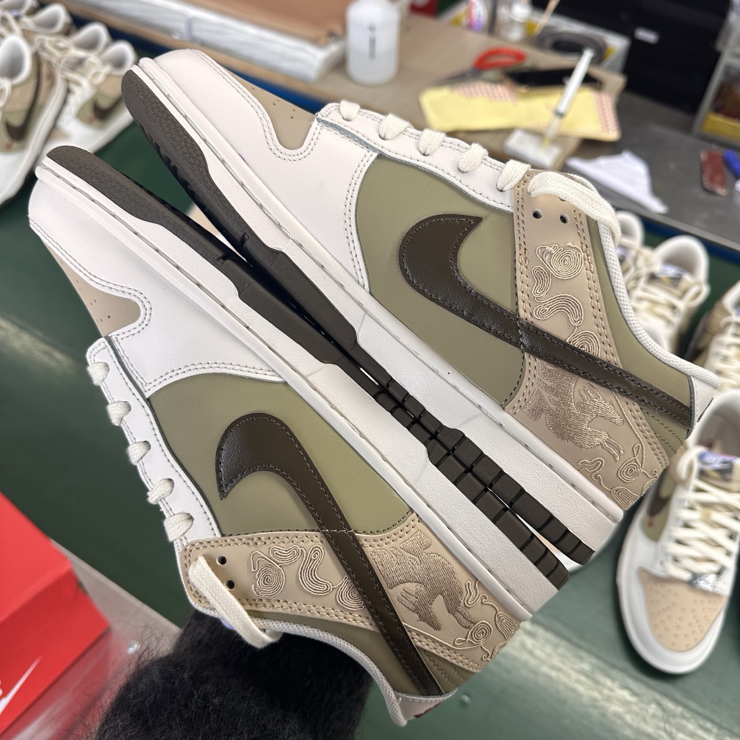 开学季马年限定Dunk特价 CS Nike Dunk Pegasus Pack 马年限定CNY新年款脱缰系列 米褐色 N 开学季马年限定Dunk特价 CS Nike Dunk Pegasus Pack 马年限定CNY新年款脱缰系列 米褐色 N