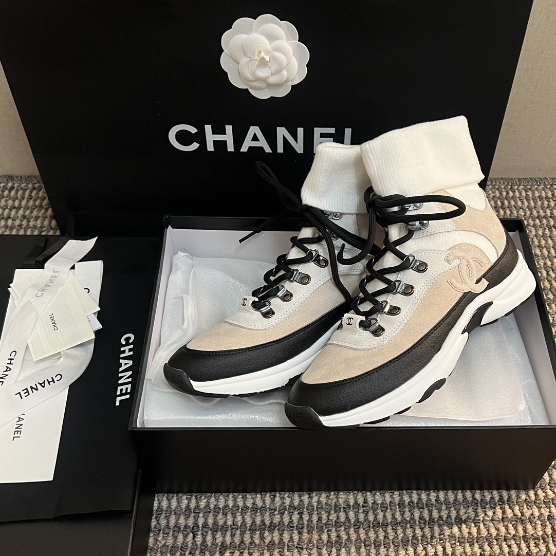 35 40 Chanel Chanel 23b latest stockings sneakers These new stocking sneakers f