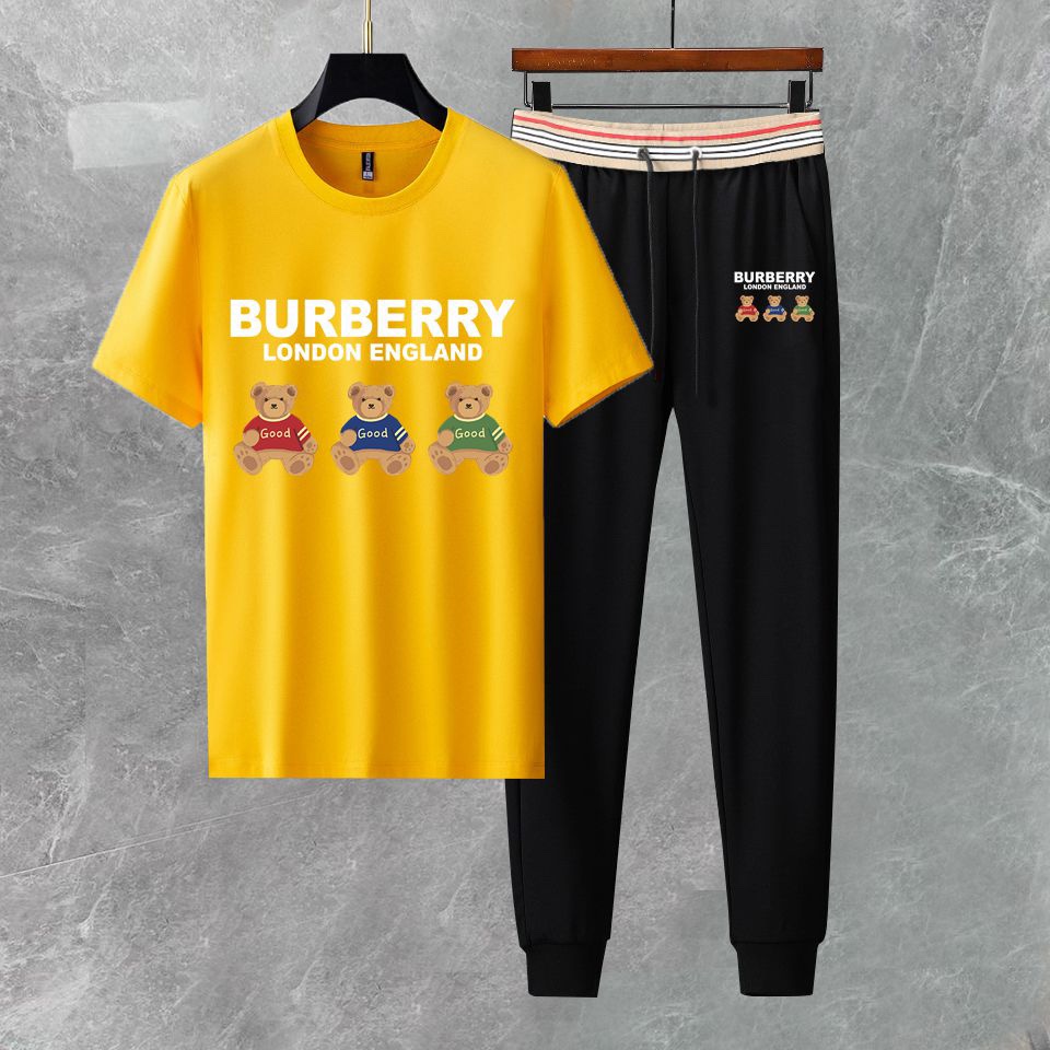 Burberry Kleding T-Shirt Trainingspak Eerste kopie
 Lentecollectie Fashion Korte mouw