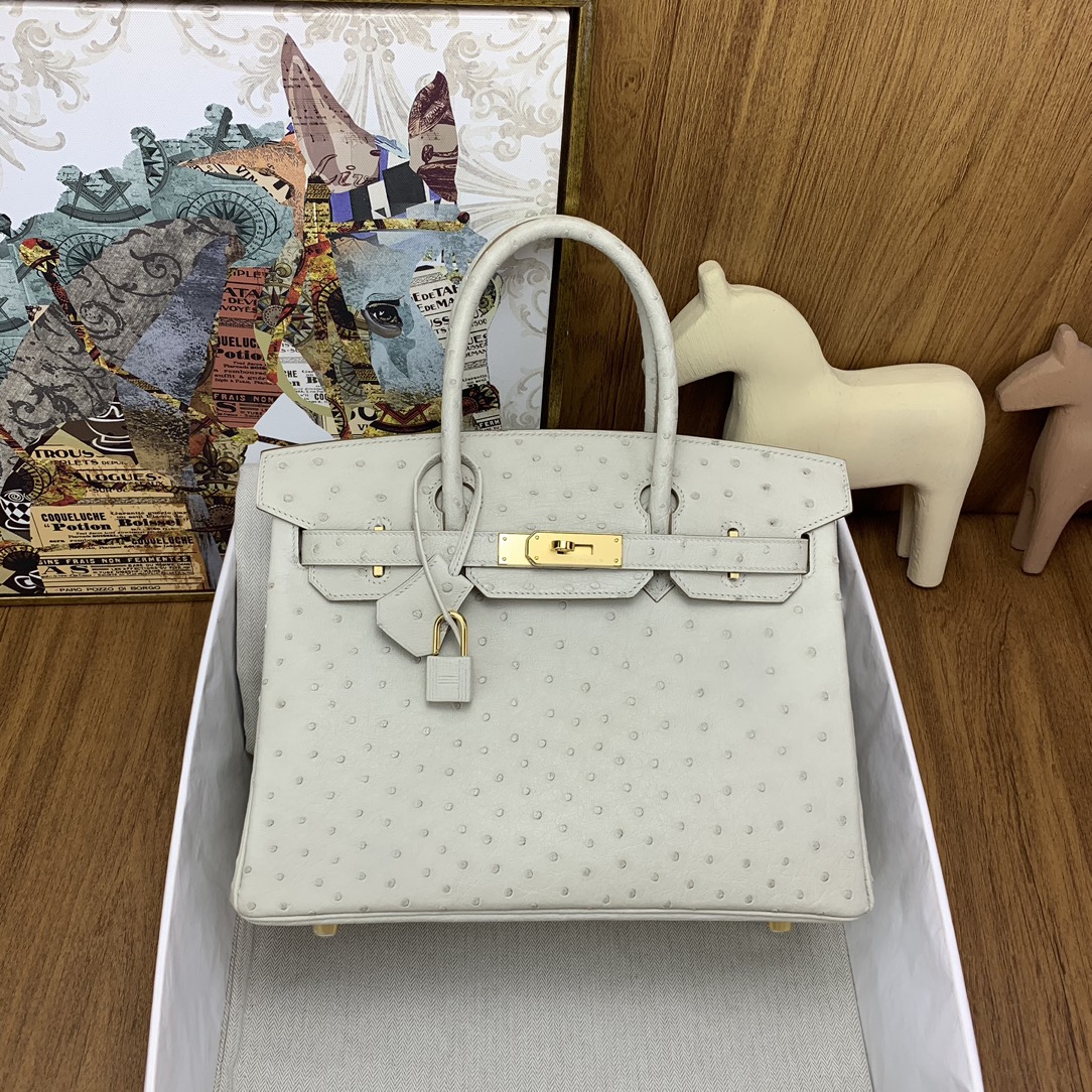 Hermès First release of the best new products ordered by customers
