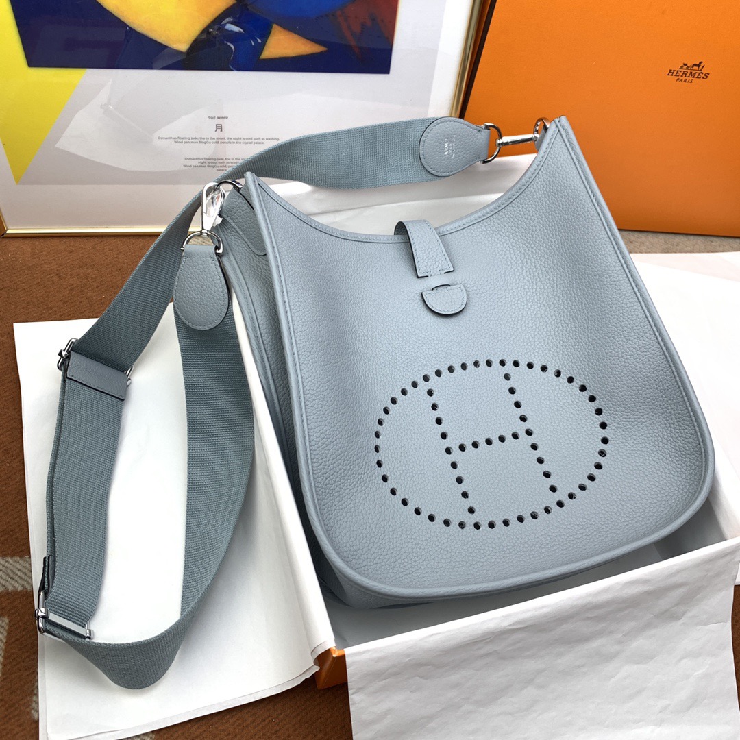 Hermès Year-end saleHand-stitched imported leather at super low price