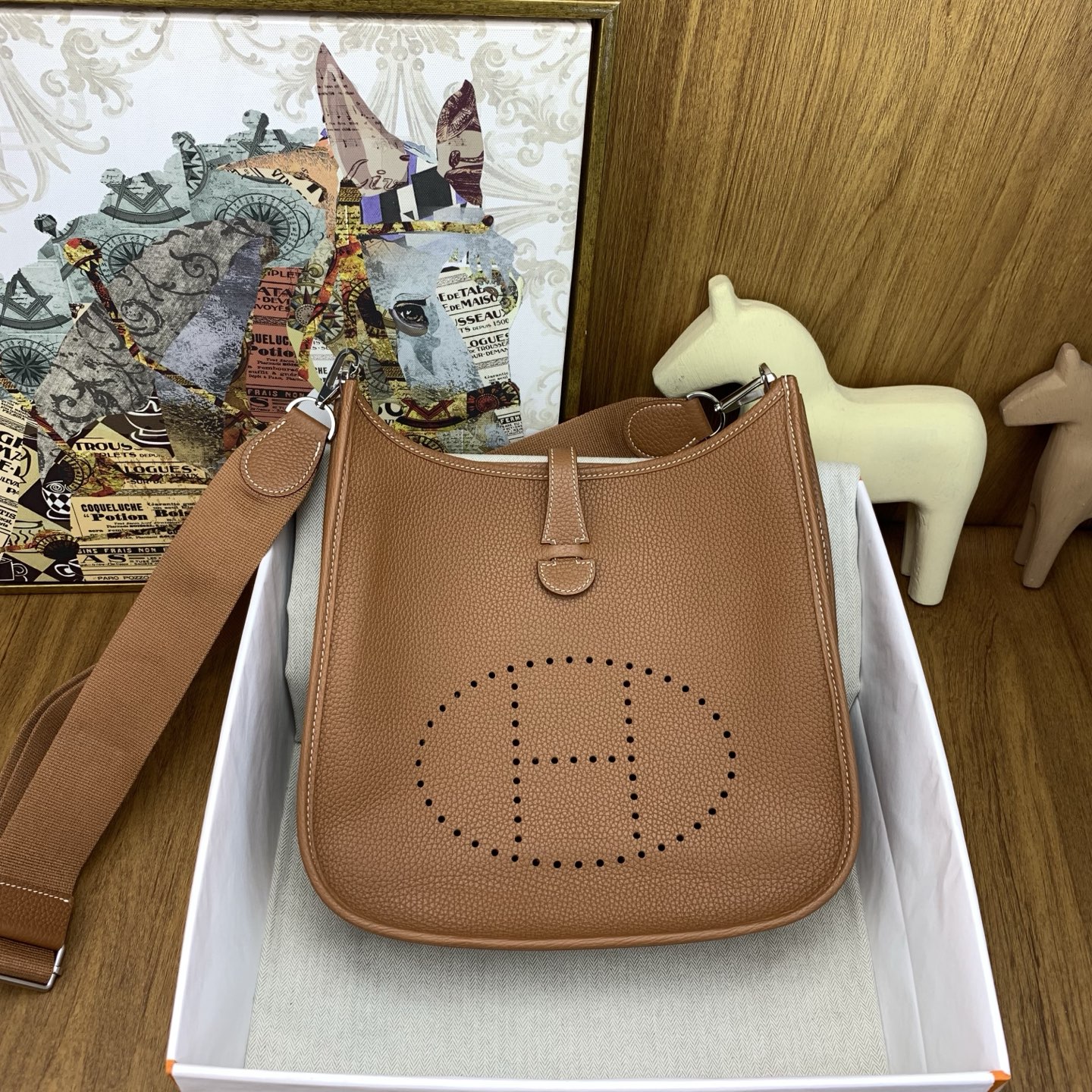 Hermès Year-end saleHand-stitched imported leather at super low price