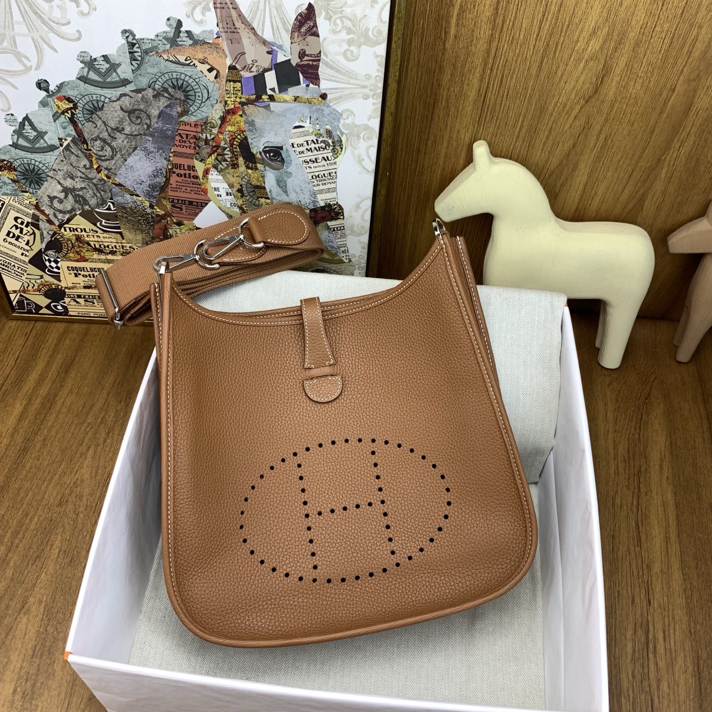 Hermès Year-end saleHand-stitched imported leather at super low price