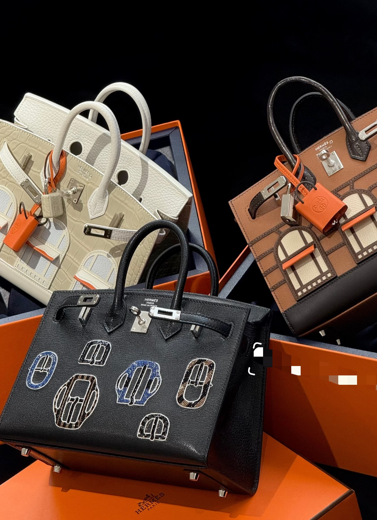 Hermès Product _dI_qfGit_8W_dSqsKi89UxVS2raaPm9G3T9KppA