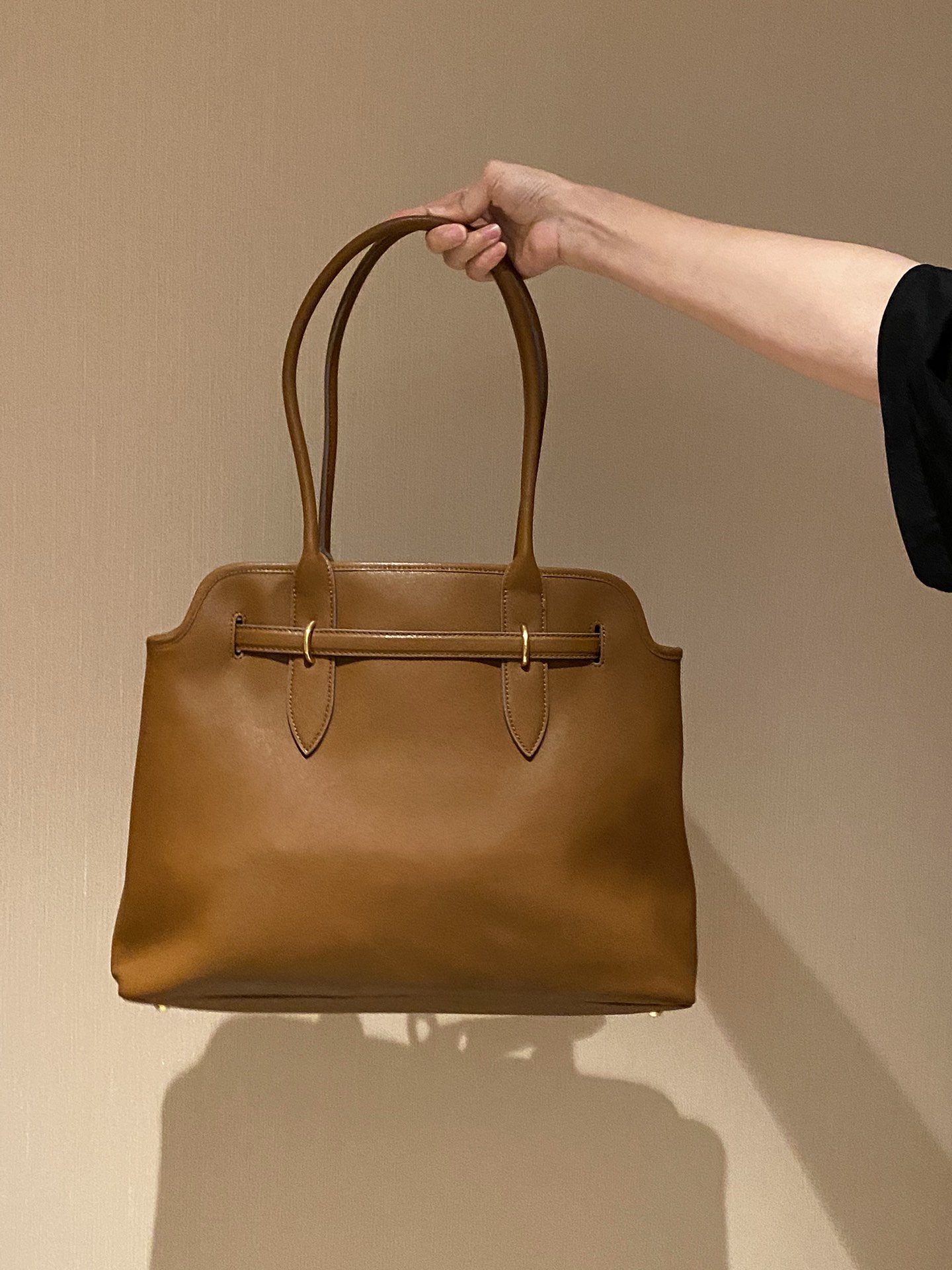 Miu Miu Clasp Tote Bag in Caramel - Comprehensive 5