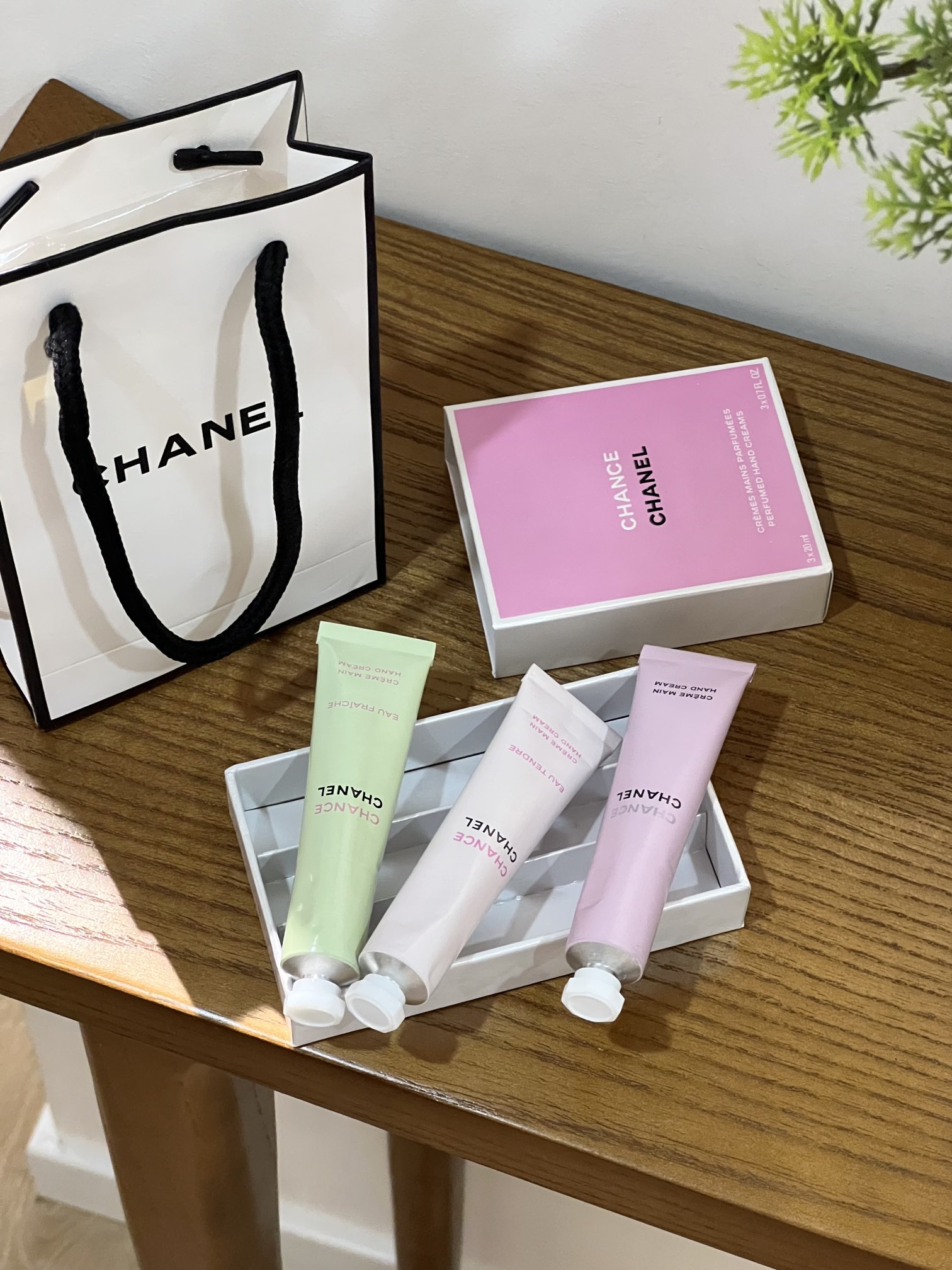 A sophisticated choice for gifting, Chanel fragrances offer an - Comprehensive