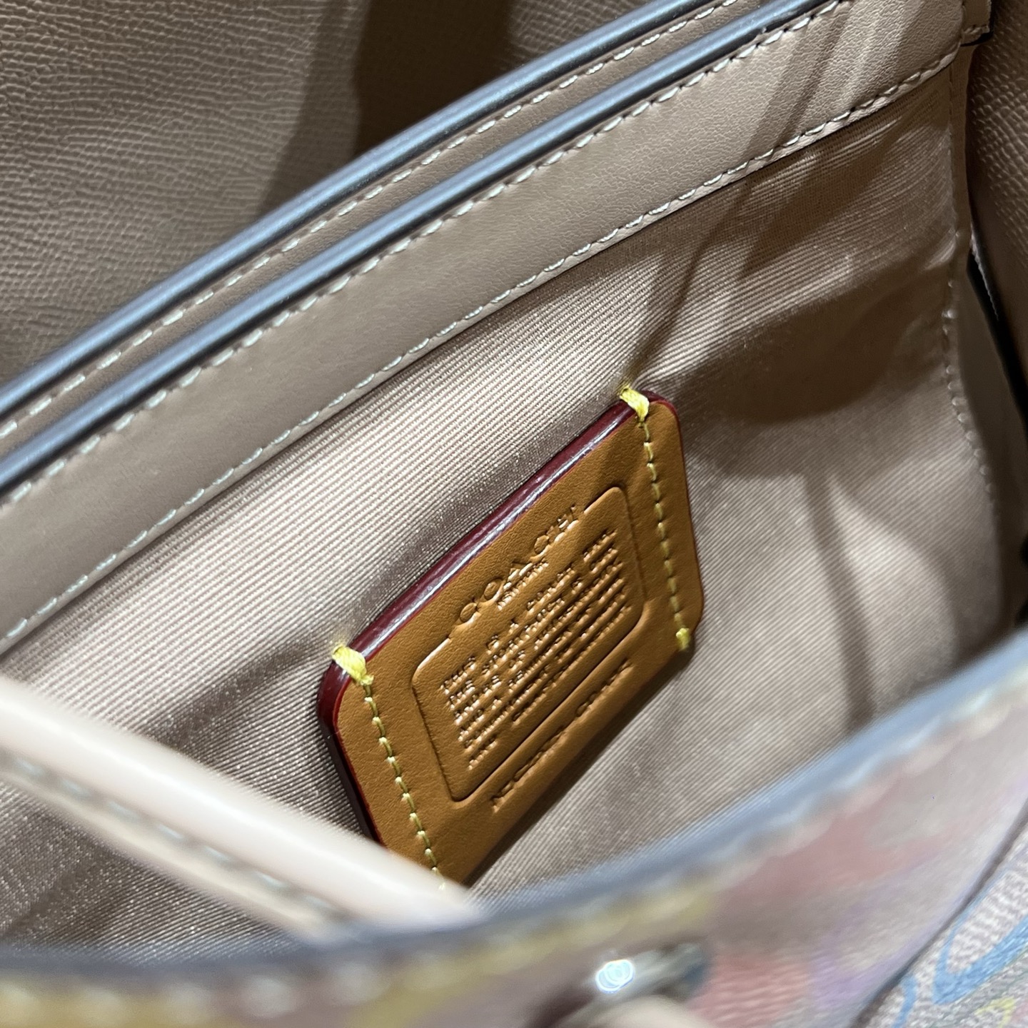 _dvL9sdtwgE41cbU70wZ_Dz-eOHZMPbmcb3Koptw