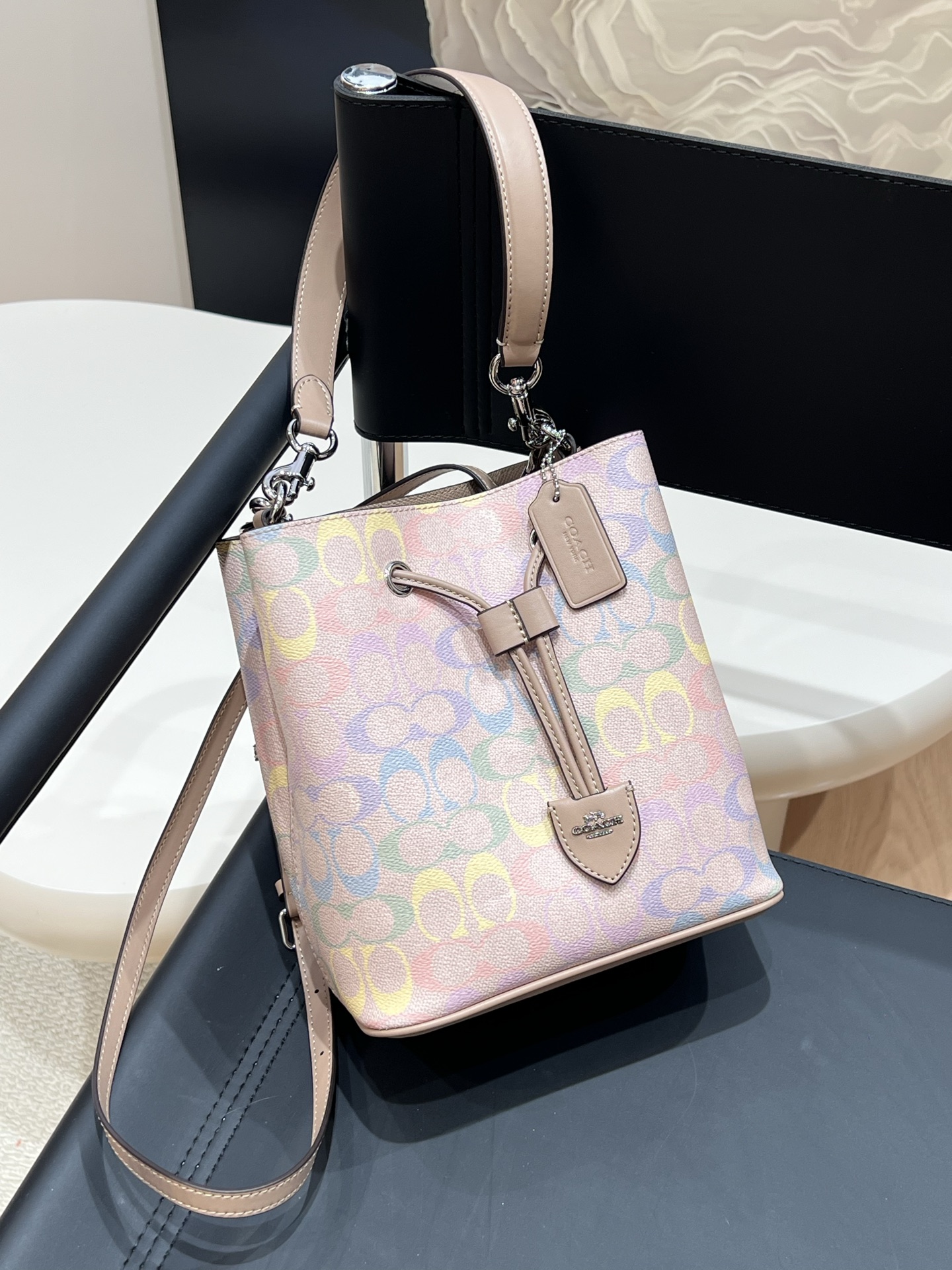 _dvs9s9DfZ8qH3SSK44F14S_iiUi6kn0O0I4YIvw