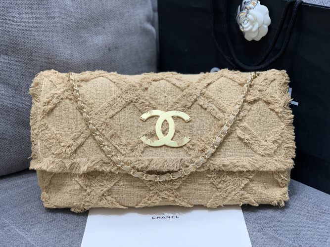 Chanel Small Classic Flap Bag, Beige Straw with Gold Hardware, 27cm 1 Chanel Small Classic Flap Bag, Beige Straw with Gold Hardware, 27cm