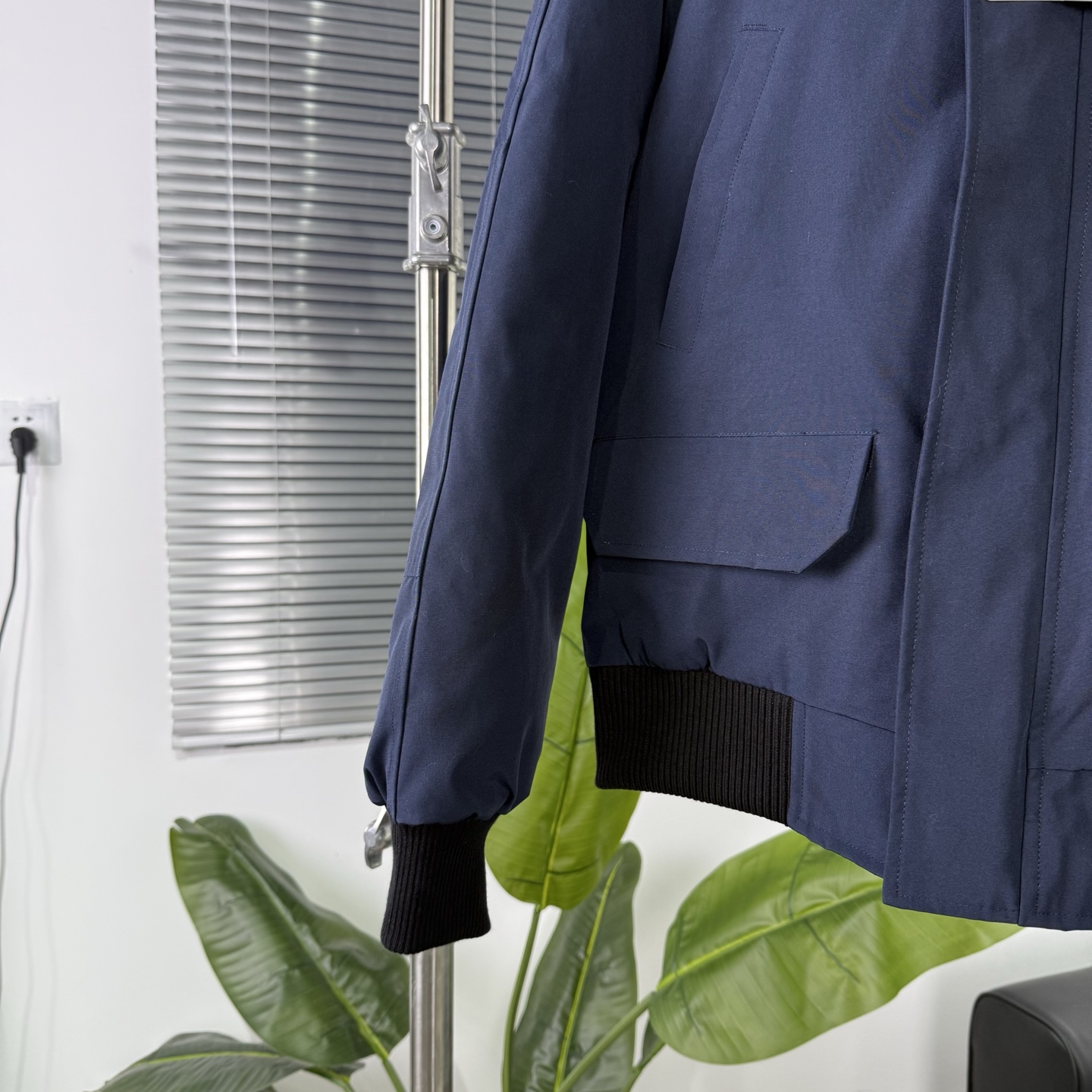 カナダグース Chilliwack 大人向け飛行士ダウンジャケット 高品質