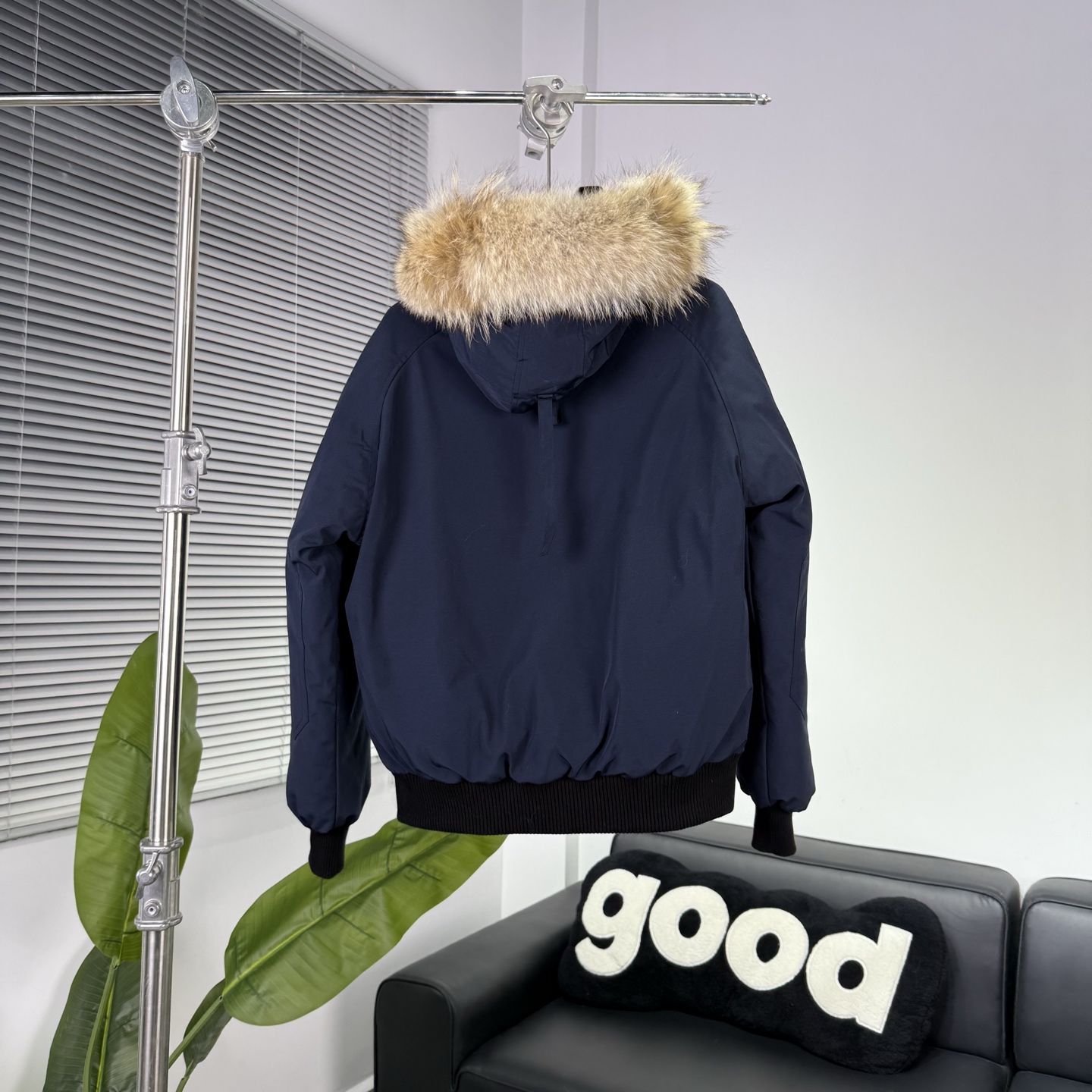 カナダグース Chilliwack 大人向け飛行士ダウンジャケット 高品質