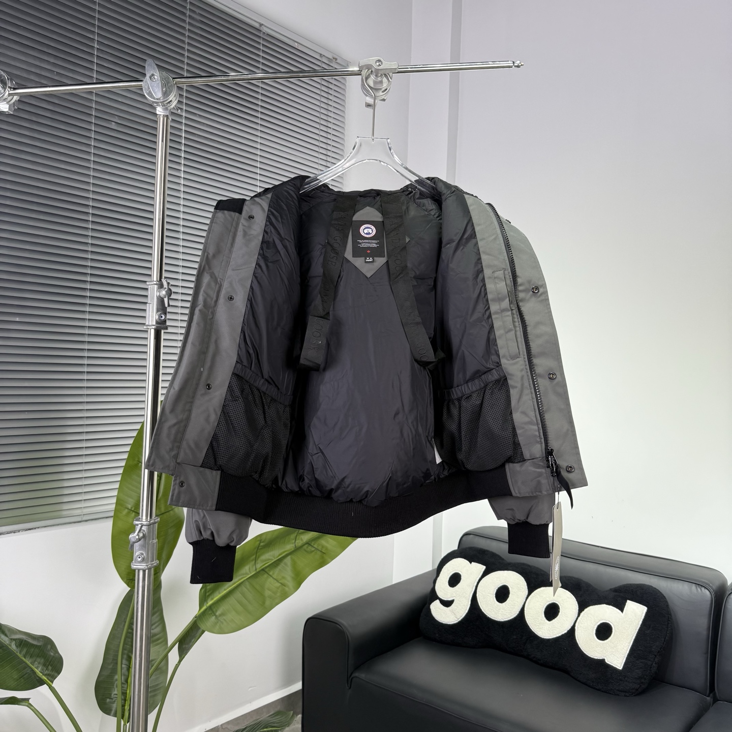 カナダグース Chilliwack 大型フライトジャケット ダウンコート