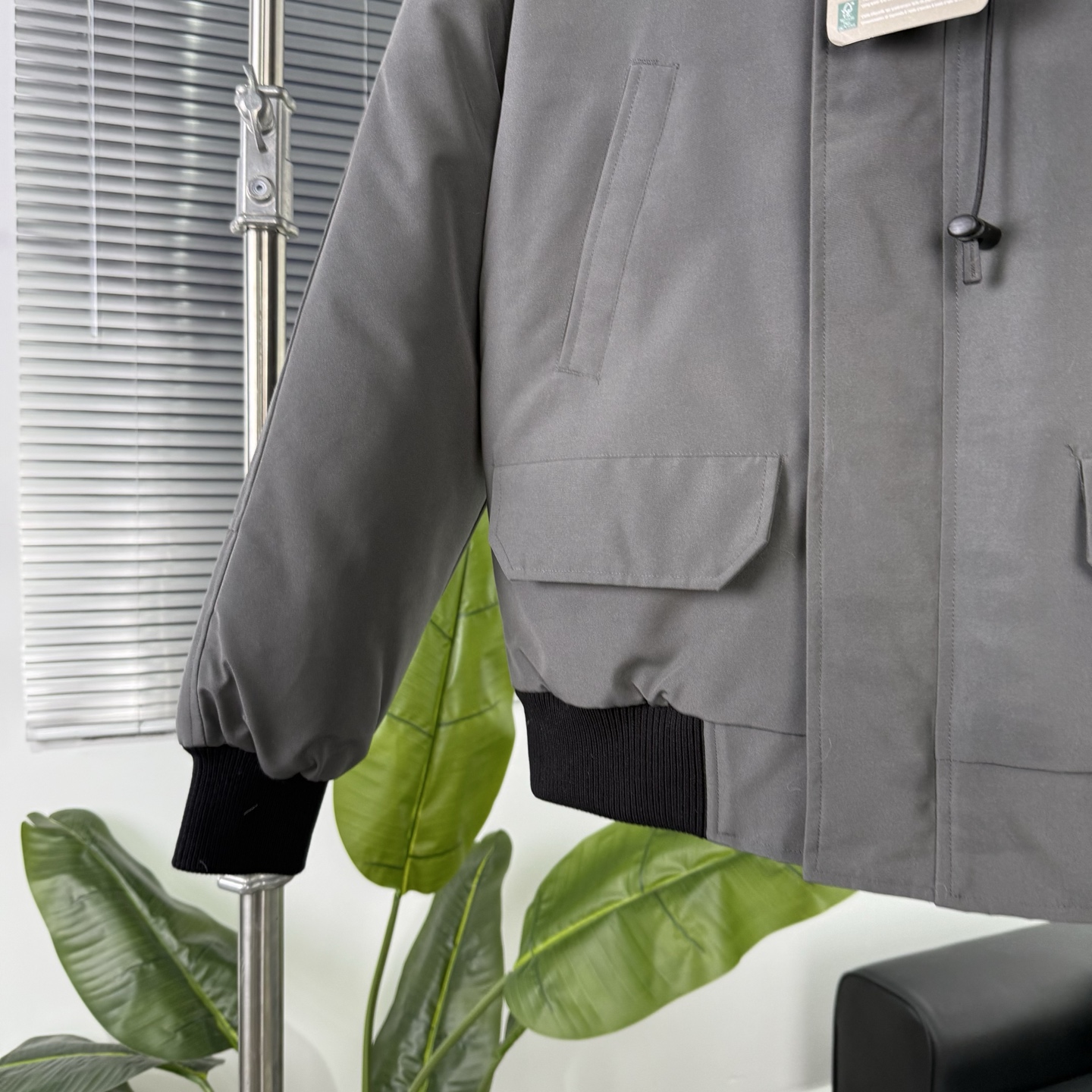 カナダグース Chilliwack 大型フライトジャケット ダウンコート