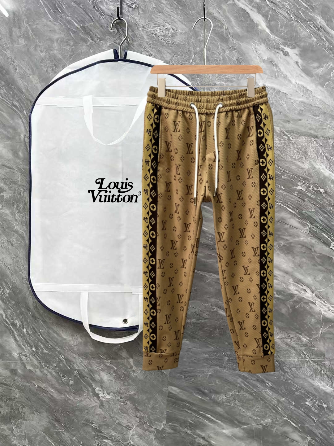 P155 LV Louis Vuitton 25 nuevos pantalones casuales y pantalones deportivos originales para hombres, personalización de…