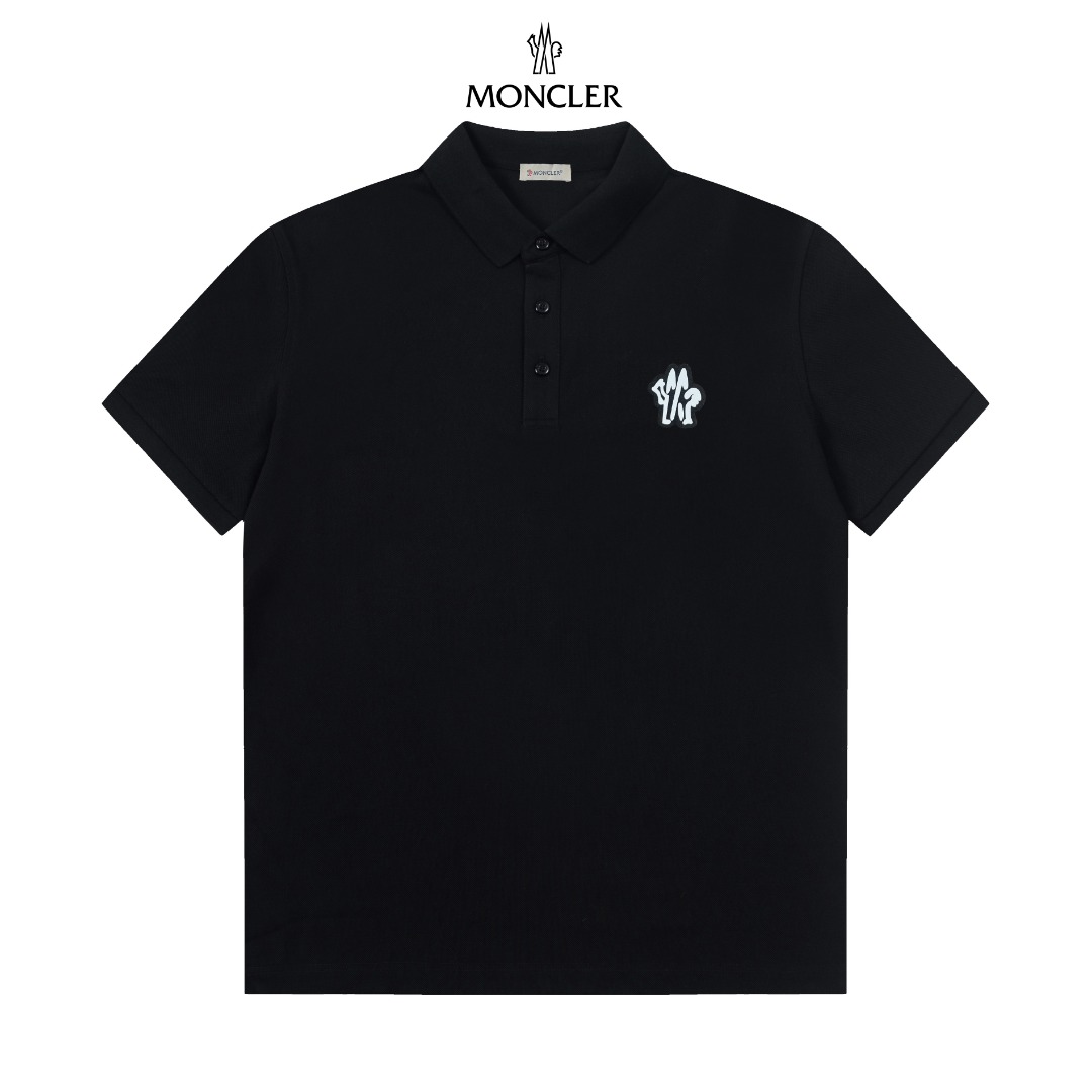 P100 Moncler 蒙口字母LOGO 精美LOGO Polo衫 升级，灵感源自八十年代复古 原版面料 官方同款 定制 同缸染面料 手感非常舒服 春夏最新砖柜同步 时尚又个性 超级百搭好看 男女都非常合适 人手必备款 吊牌 领标 水洗…